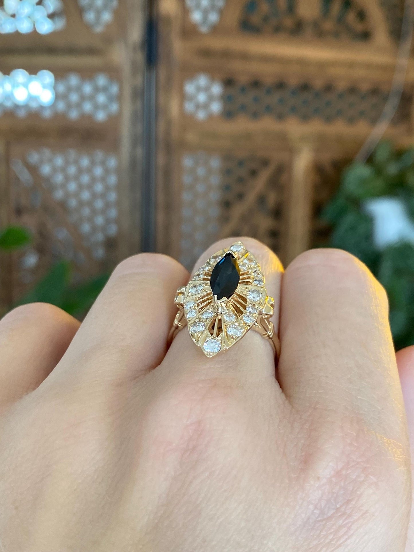 Solid 14k Yellow Gold Diamond Halo Dark Blue Sapphire Ring - Size 7