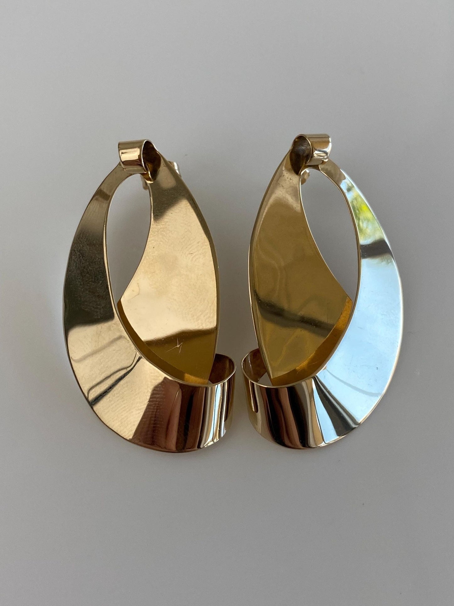 Vintage Solid 14k Yellow Gold Drop Earrings