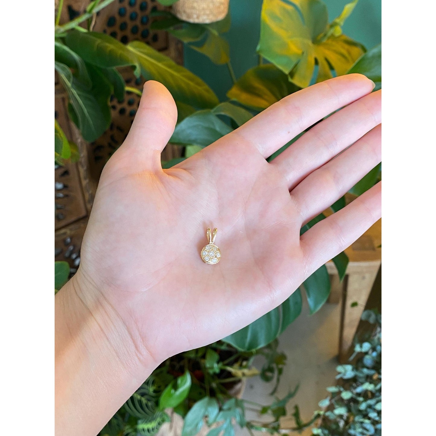 Vintage Solid 14k Yellow Gold Diamond Cluster Charm