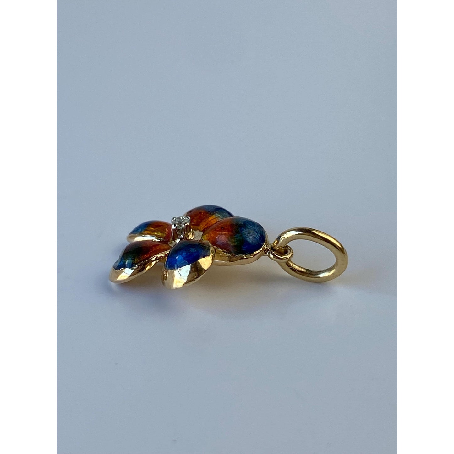 Vintage Solid 18k Yellow Gold Diamond Enamel Flower Charm