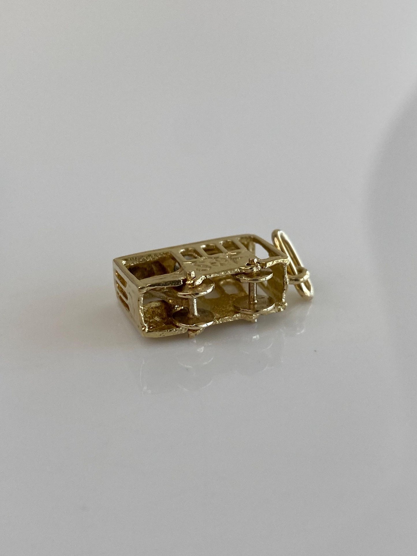 Vintage Solid 14k Yellow Gold San Francisco Cable Car Charm