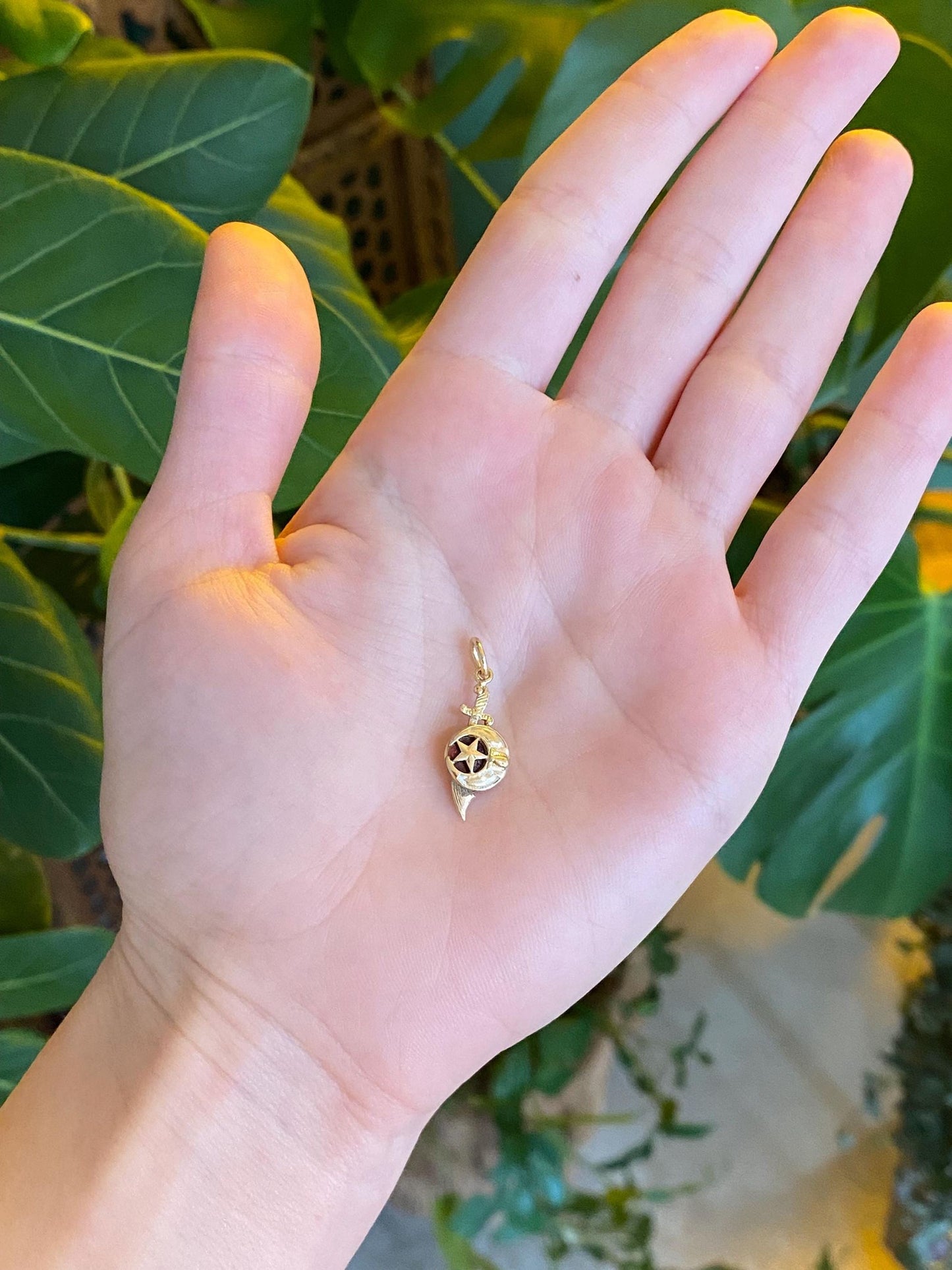 Vintage Solid 14k Yellow Gold Enamel Freemason Charm