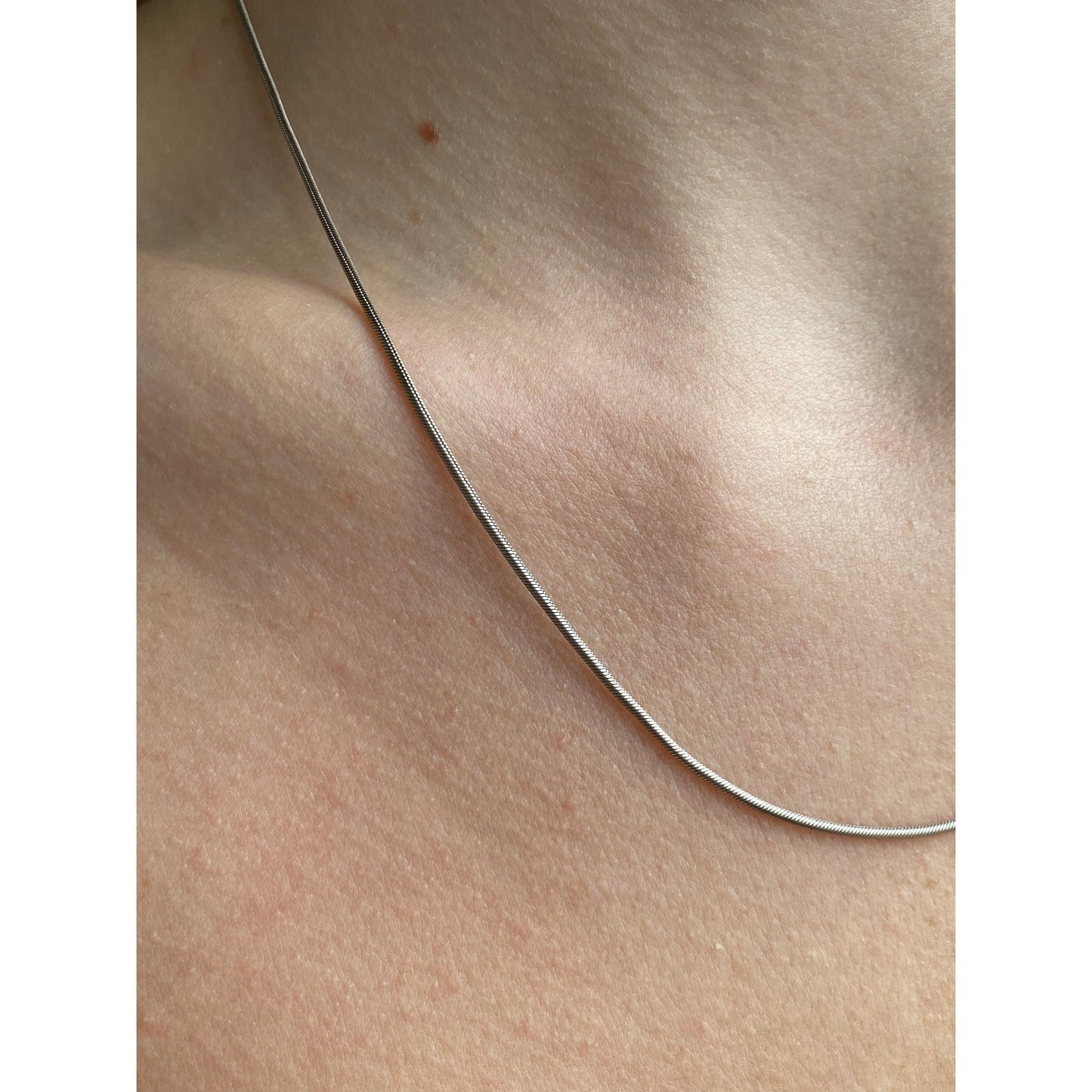 Vintage Solid 14k White Gold Snake Chain Necklace - 18.25 inches