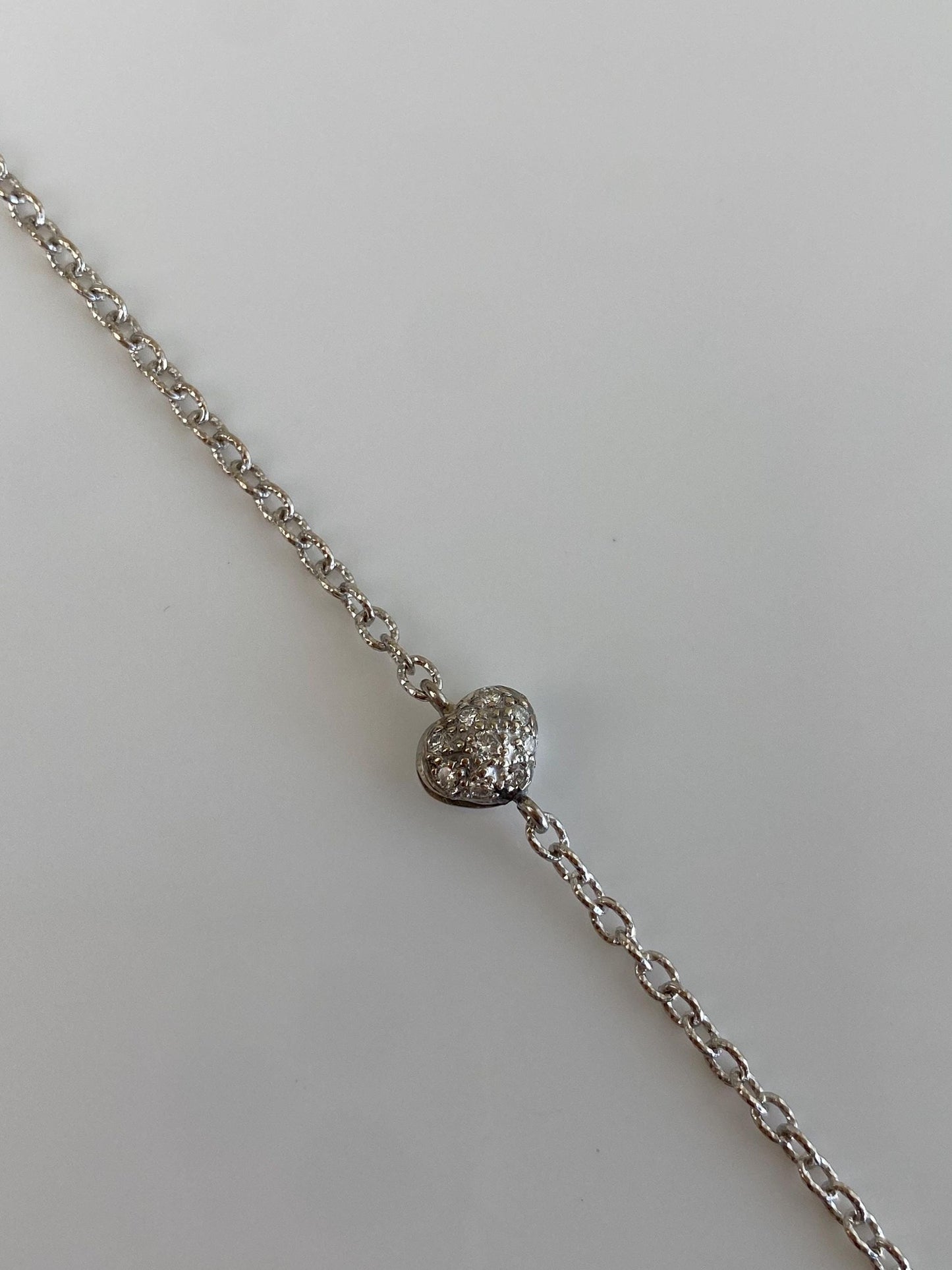 Vintage Solid 18k White Gold Diamond Heart Cable Chain Bracelet - 7 inches