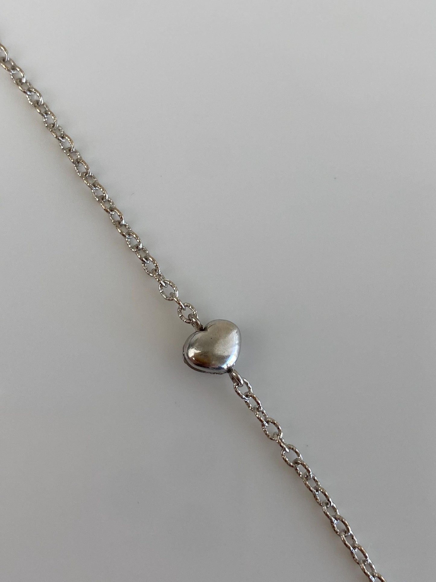 Vintage Solid 18k White Gold Diamond Heart Cable Chain Bracelet - 7 inches