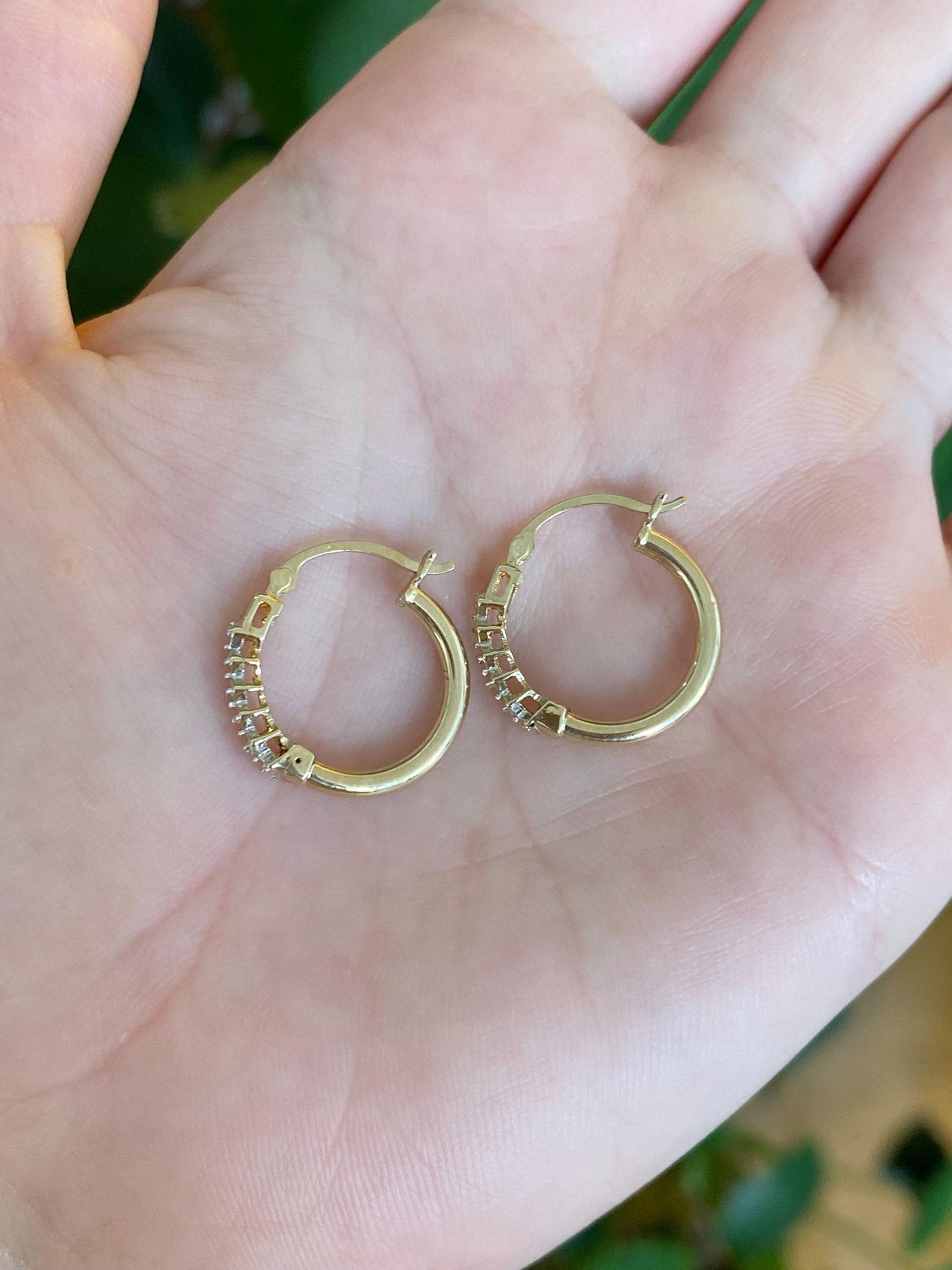 Vintage 14k White & Yellow Gold Clear Sapphire Hoop Earrings