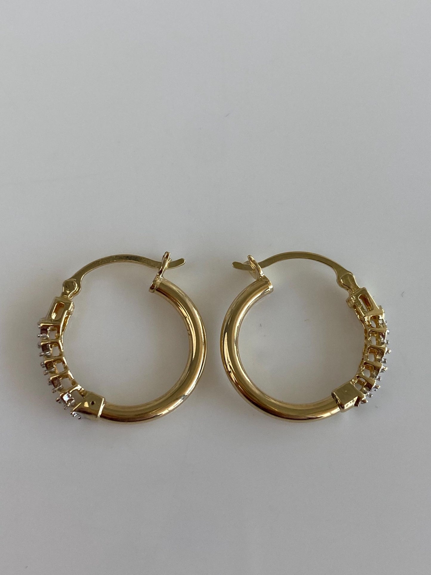 Vintage 14k White & Yellow Gold Clear Sapphire Hoop Earrings
