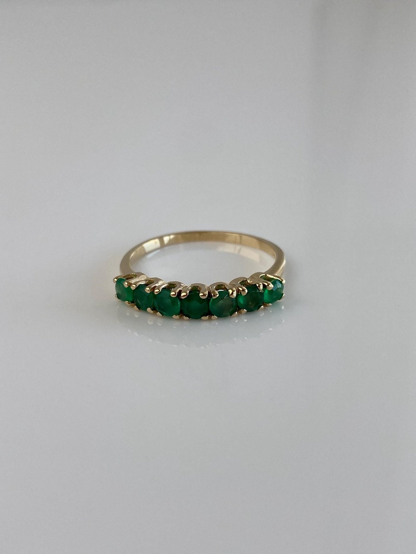 Vintage Solid 14k Yellow Gold Emerald Ring Band - Size 8