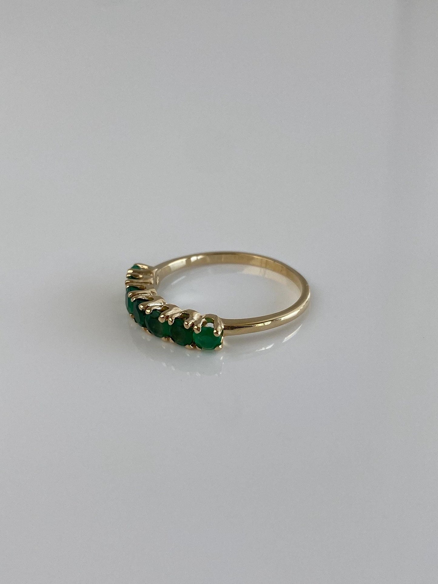 Vintage Solid 14k Yellow Gold Emerald Ring Band - Size 8