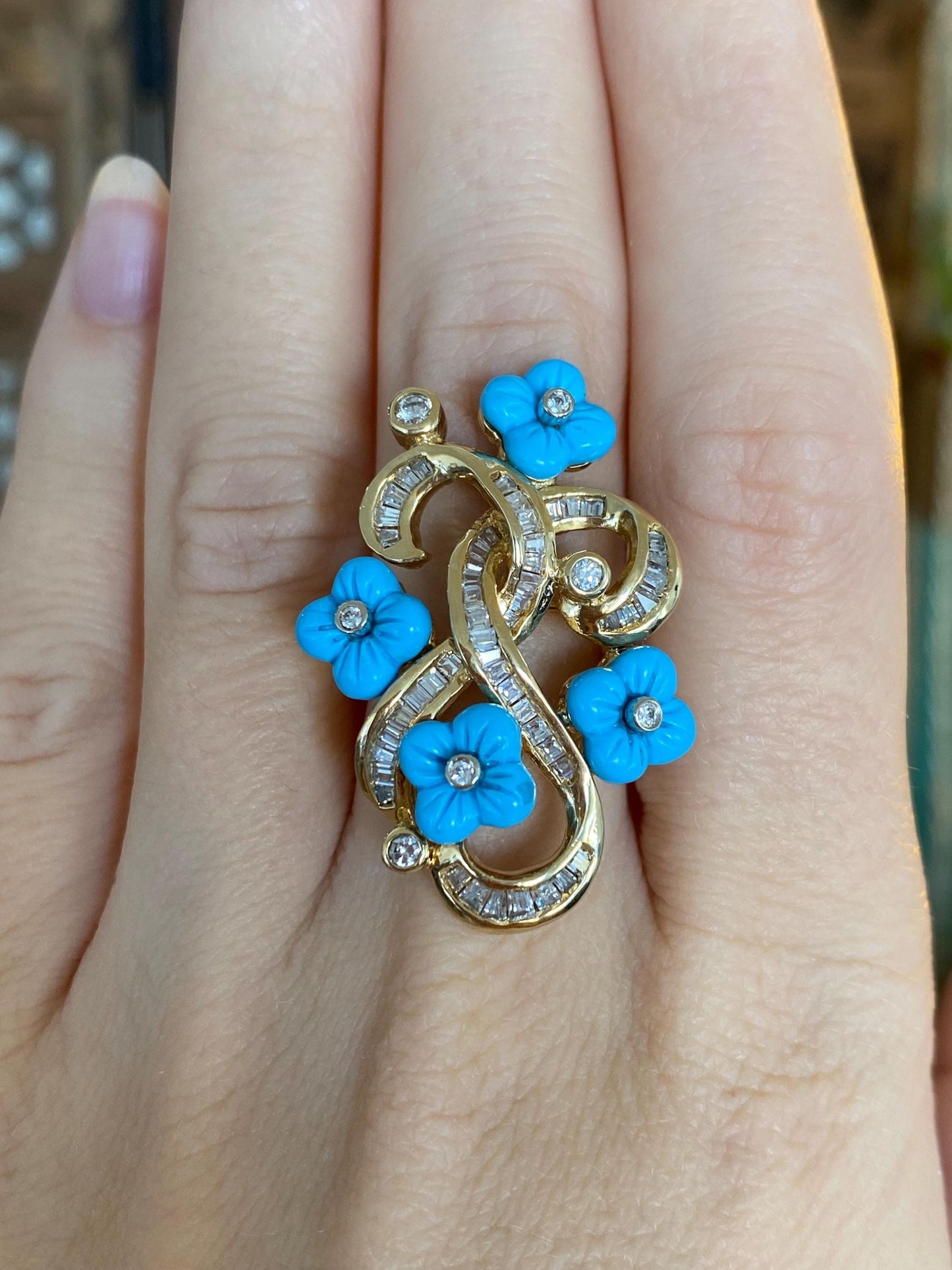Vintage Solid 18k Yellow Gold Clear Cubic Zirconia & Blue Resin Flowers Ring - Size 6.5