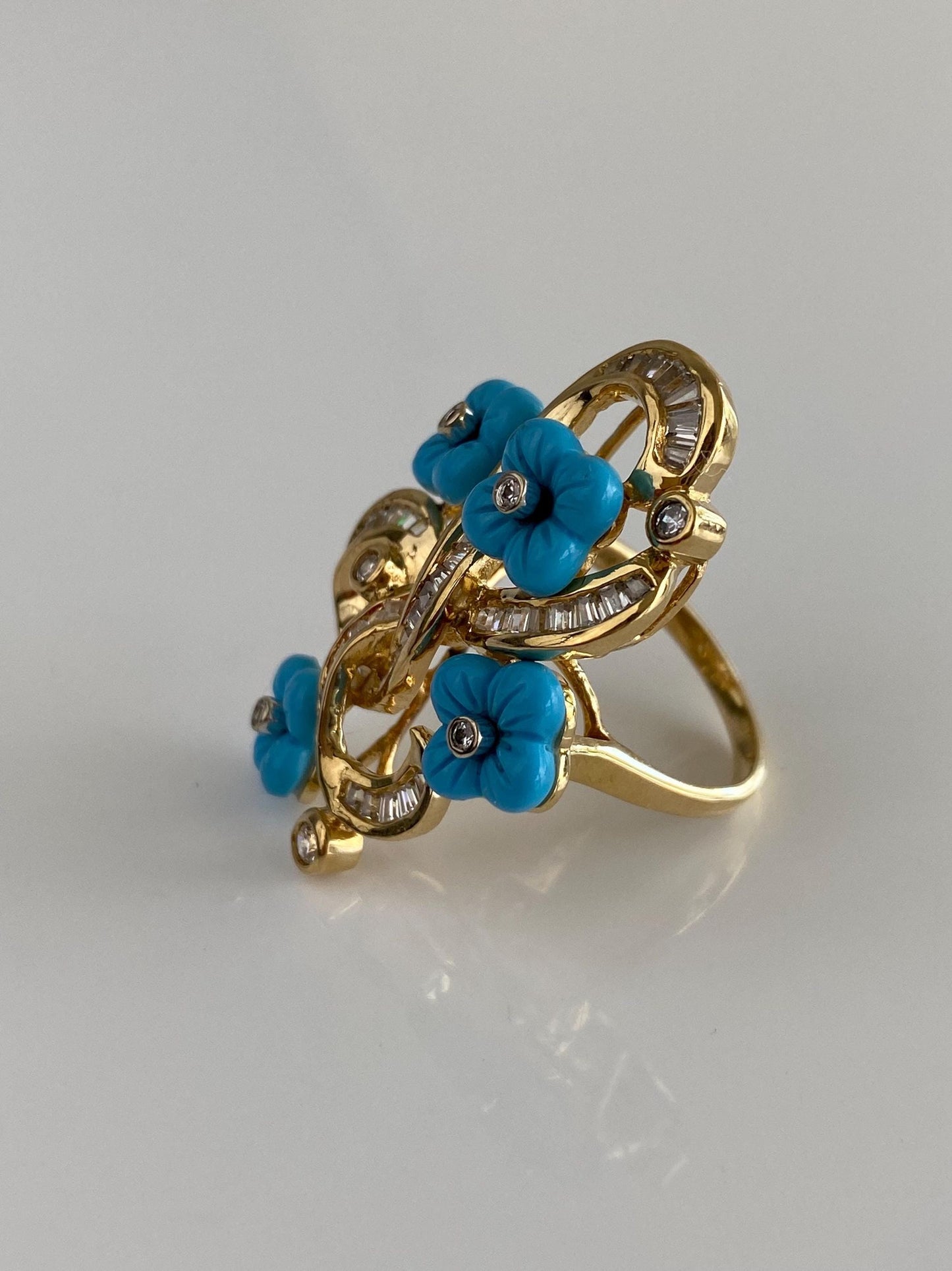 Vintage Solid 18k Yellow Gold Clear Cubic Zirconia & Blue Resin Flowers Ring - Size 6.5