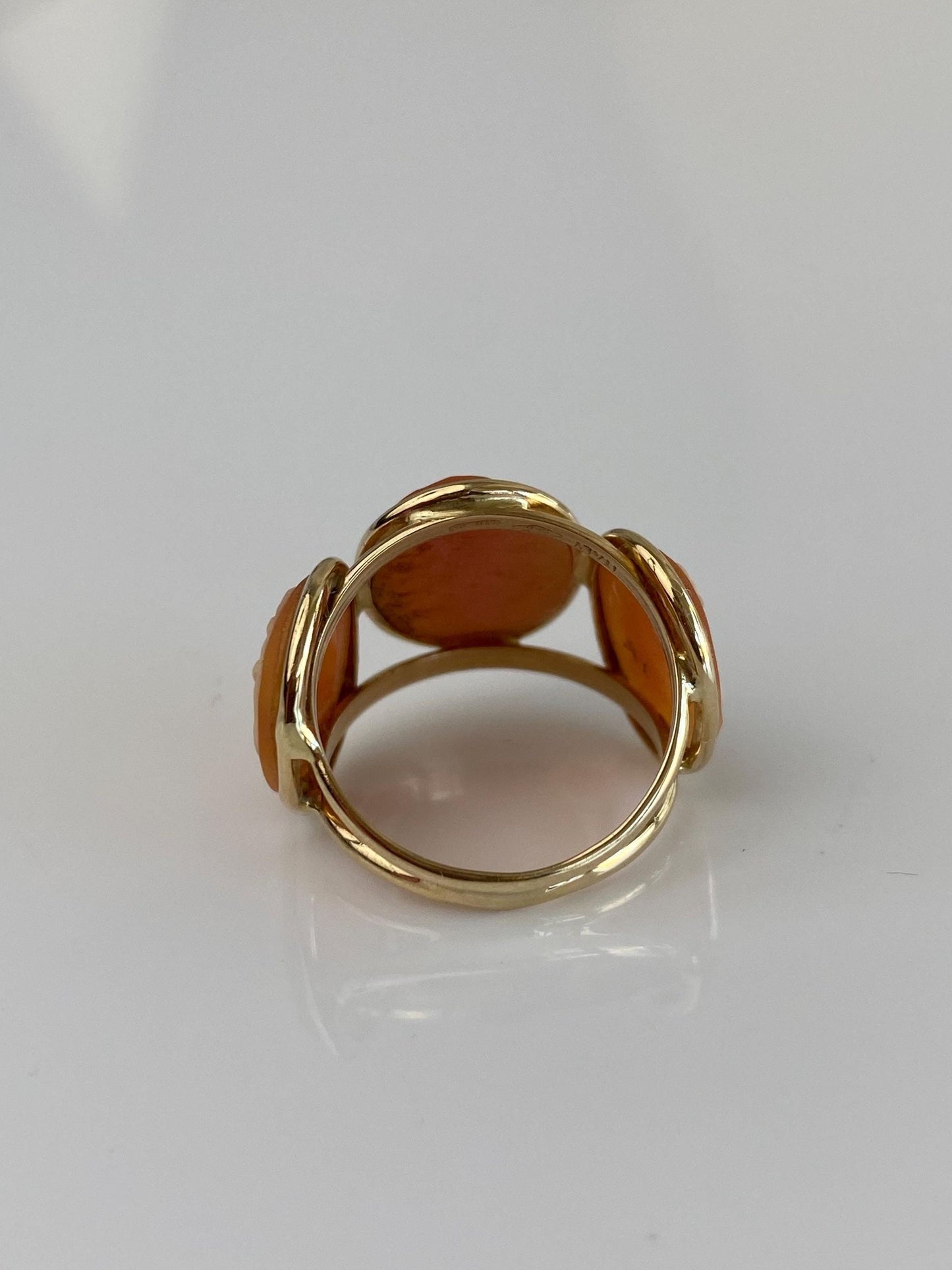 Vintage Solid 14k Yellow Gold Triple Cameo Ring - Size 4.5