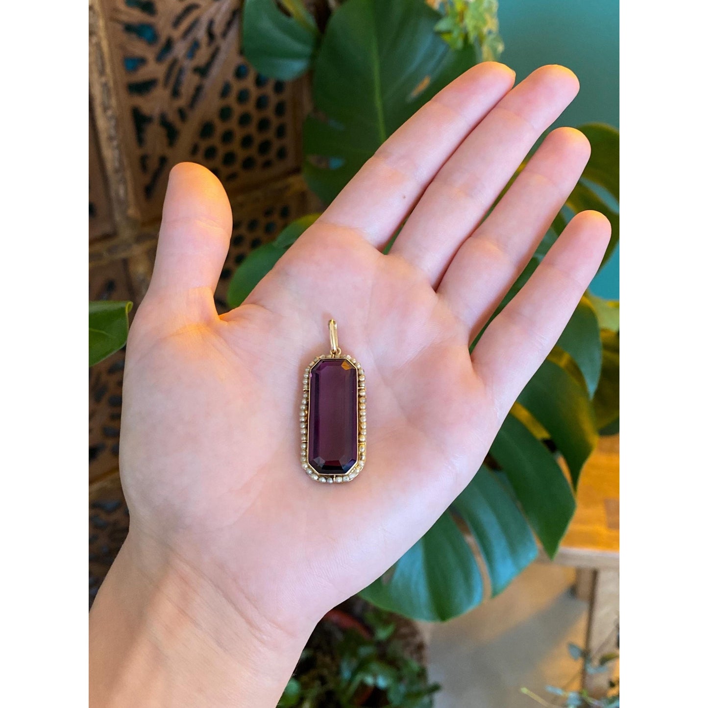 Vintage Solid 18k Yellow Gold Purple Cubic Zirconia Seed Pearl Halo Charm