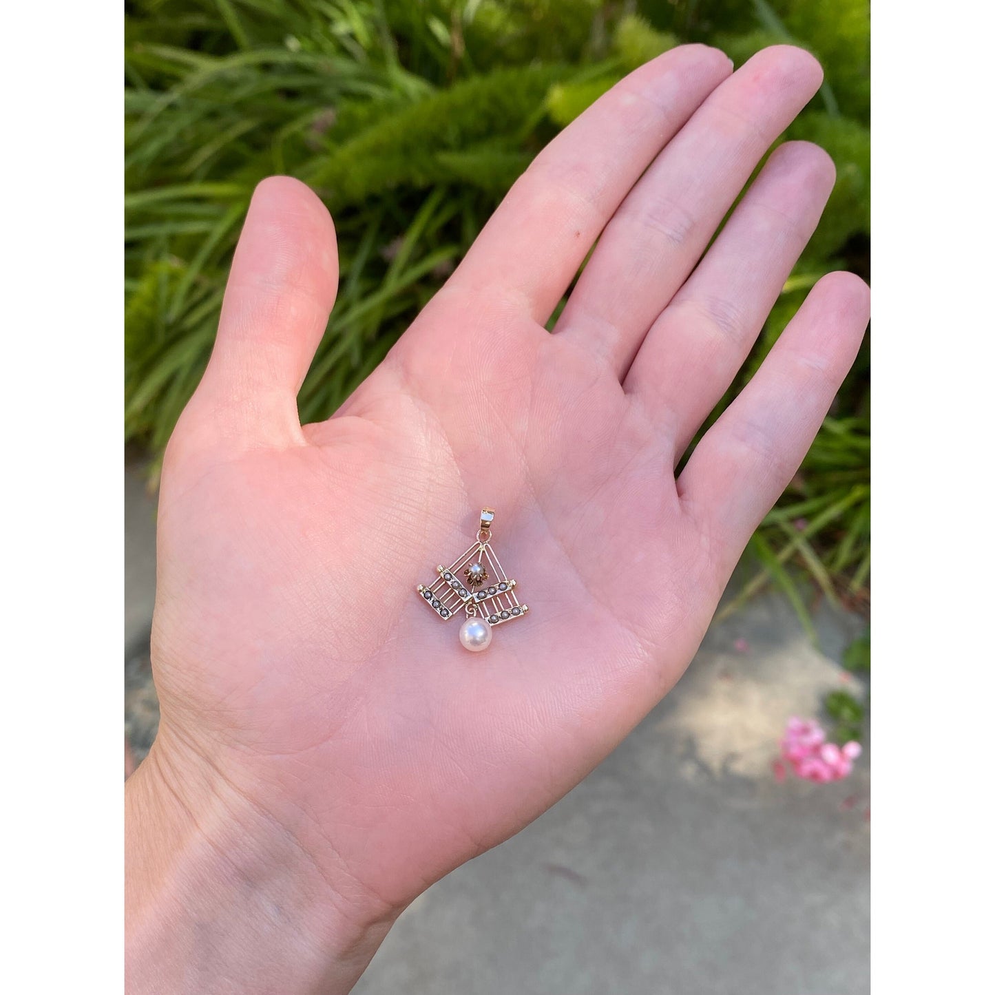 Vintage Solid 10k Yellow Gold Seed Pearl Dangle Charm