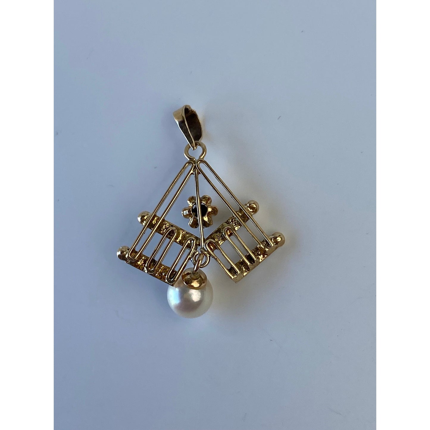 Vintage Solid 10k Yellow Gold Seed Pearl Dangle Charm
