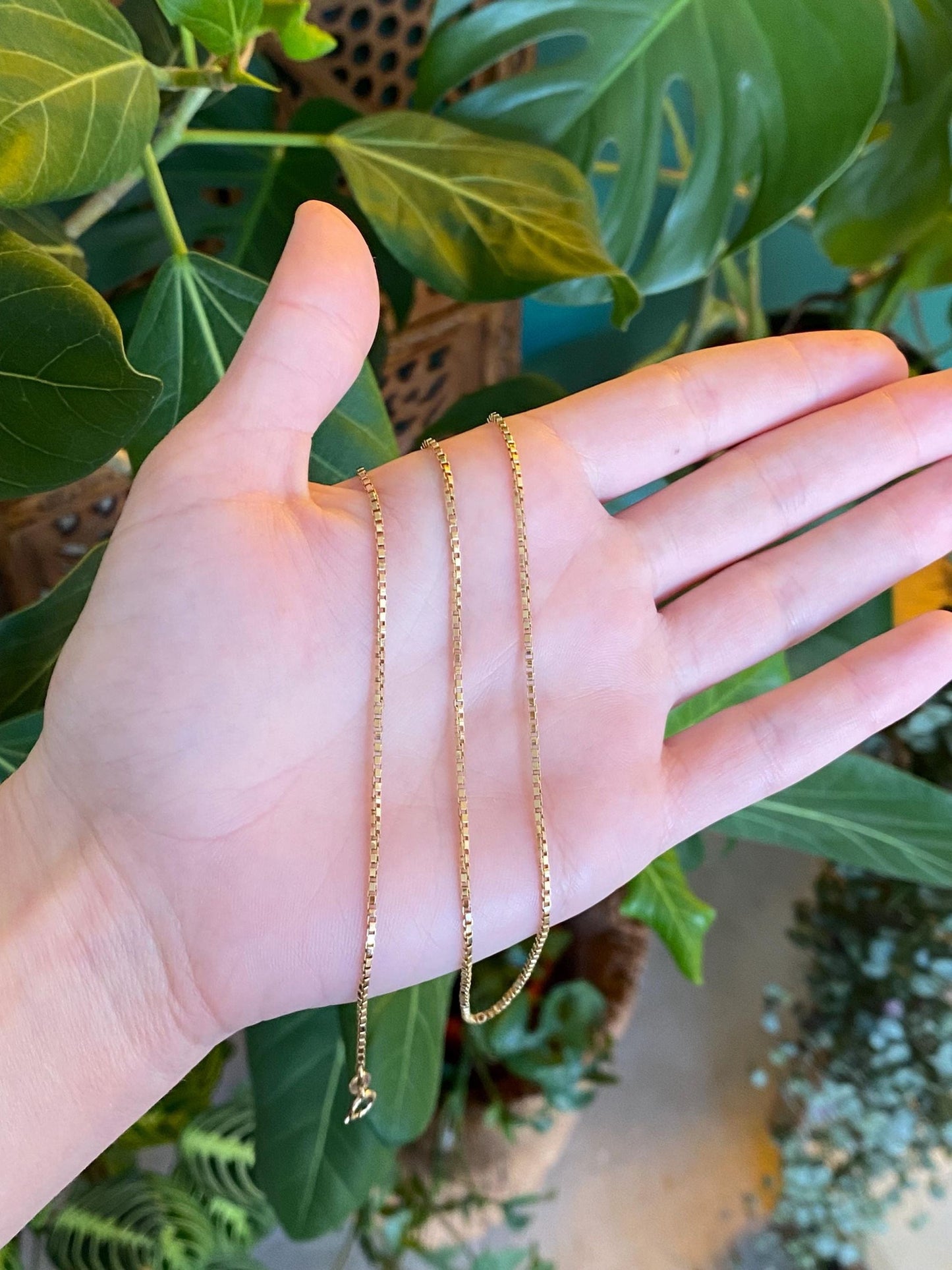 Vintage Solid 18k Yellow Gold Chunky Long Box Chain Necklace - 25.75 inches