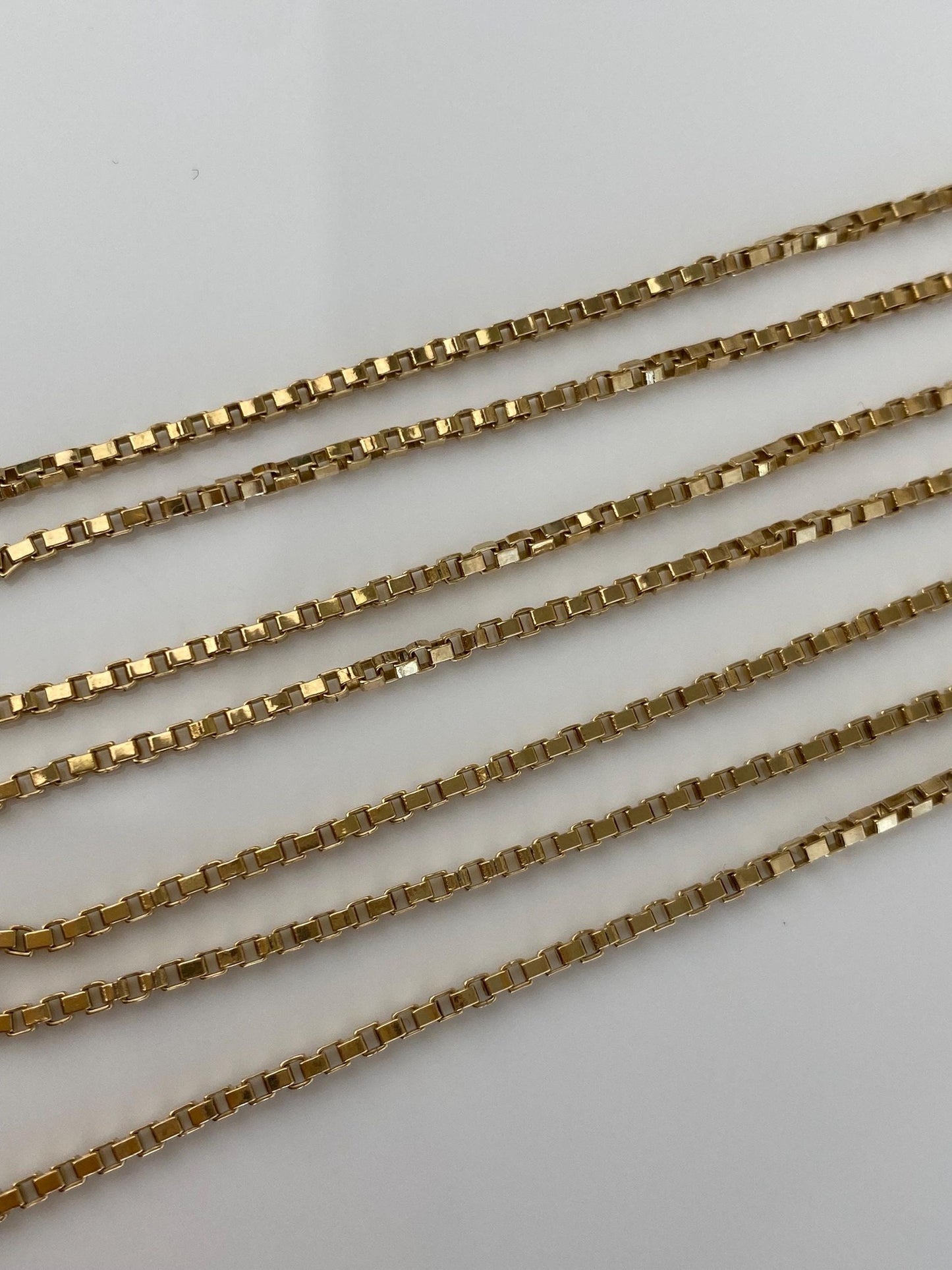 Vintage Solid 18k Yellow Gold Chunky Long Box Chain Necklace - 25.75 inches