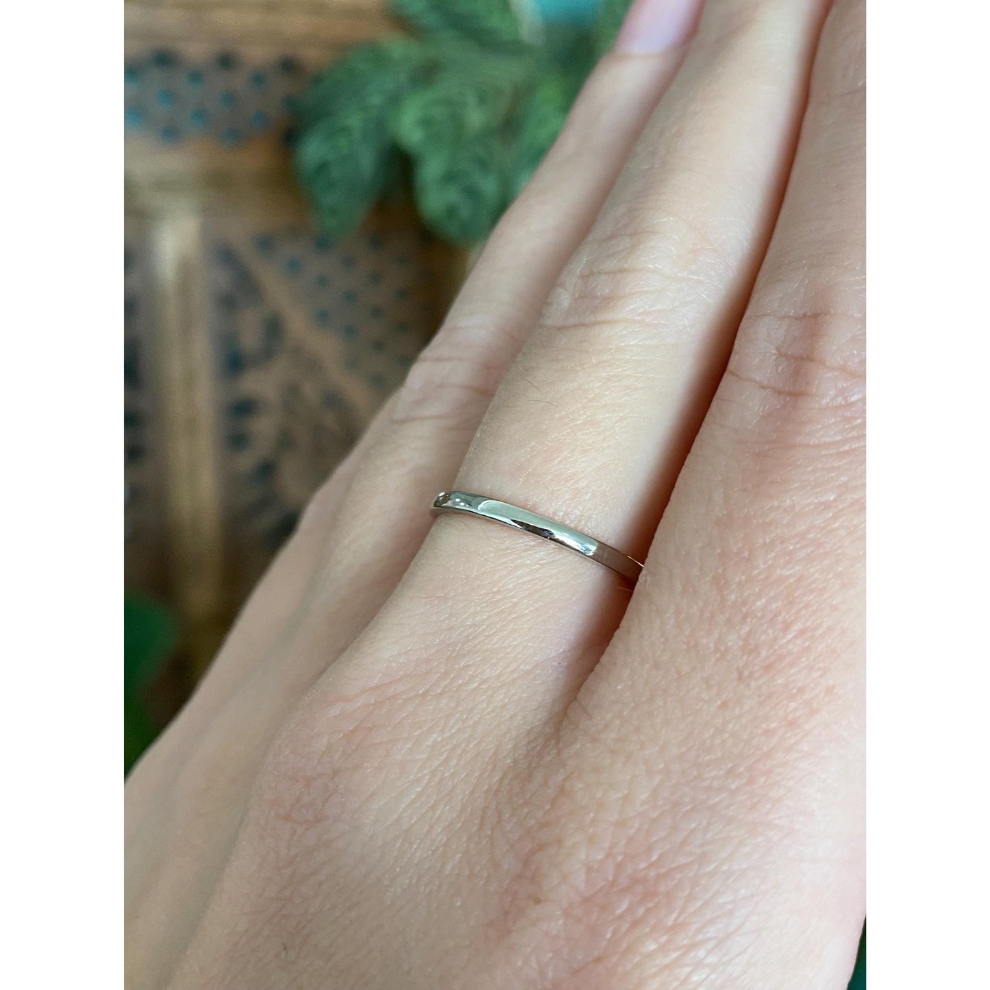 Vintage Solid 14k White Gold Slim Ring Band - Size 6.75