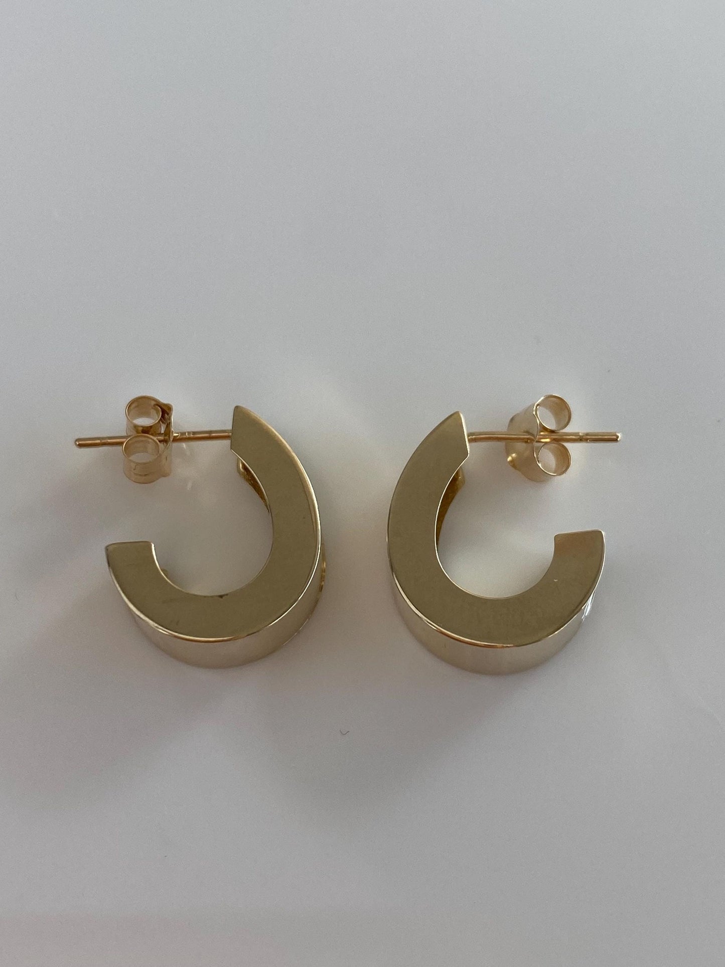 Vintage 14k Yellow Gold Drop Hoop Earrings