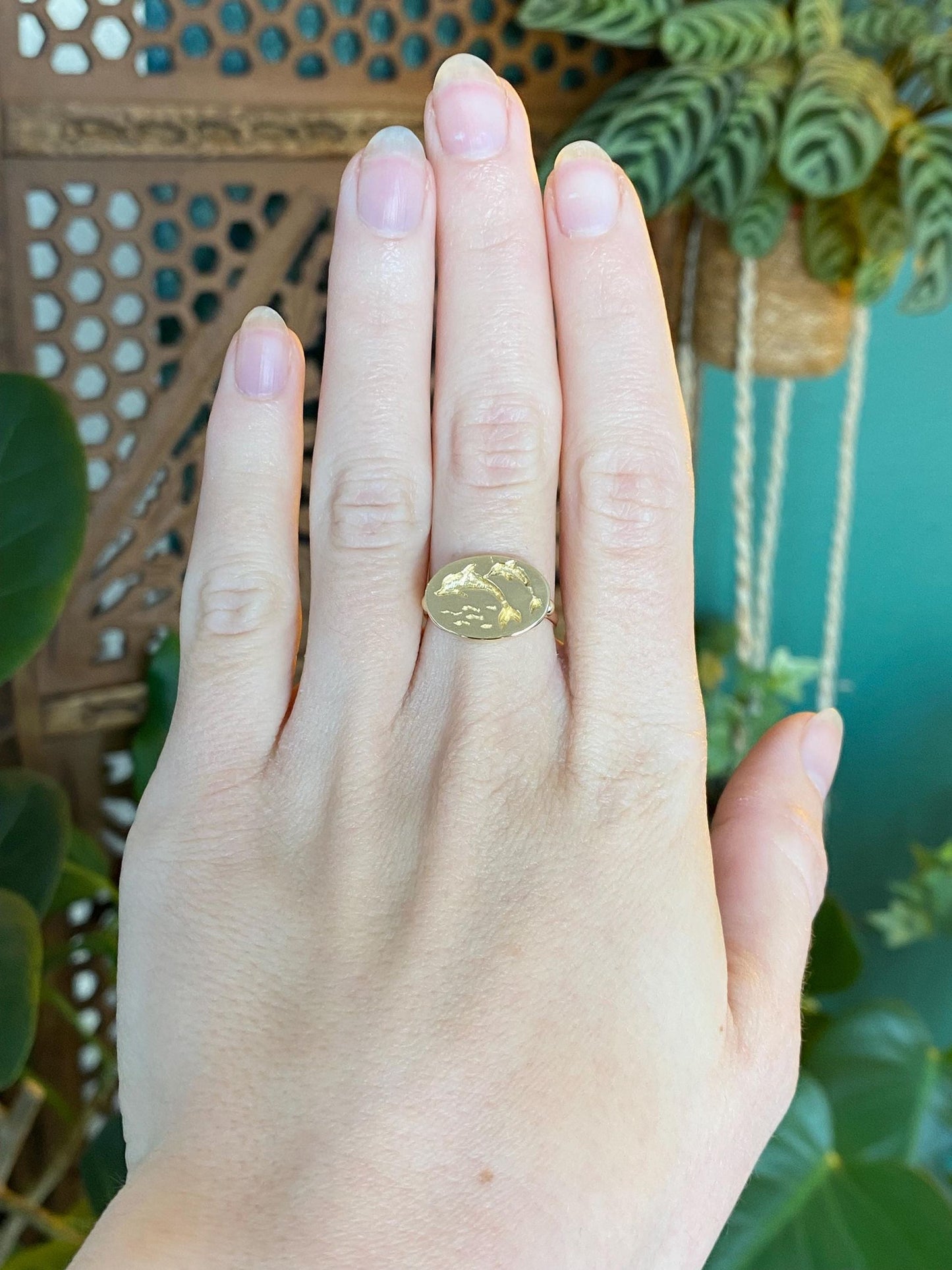 Vintage Solid 14k Yellow Gold Dolphins Wax Seal Ring - Size 6.25