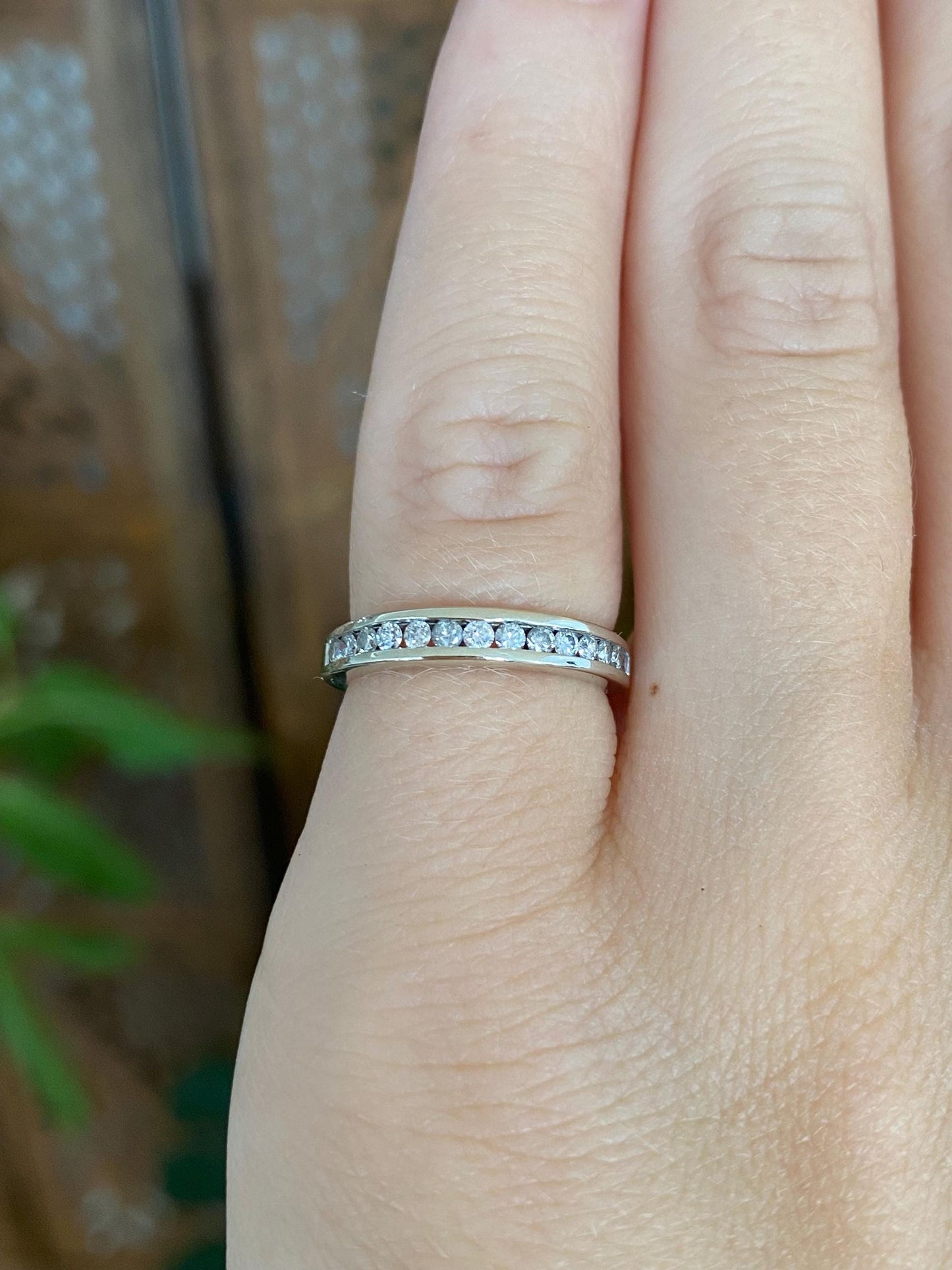 Vintage Solid 14k White Gold Diamond Ring Band - Size 3.25