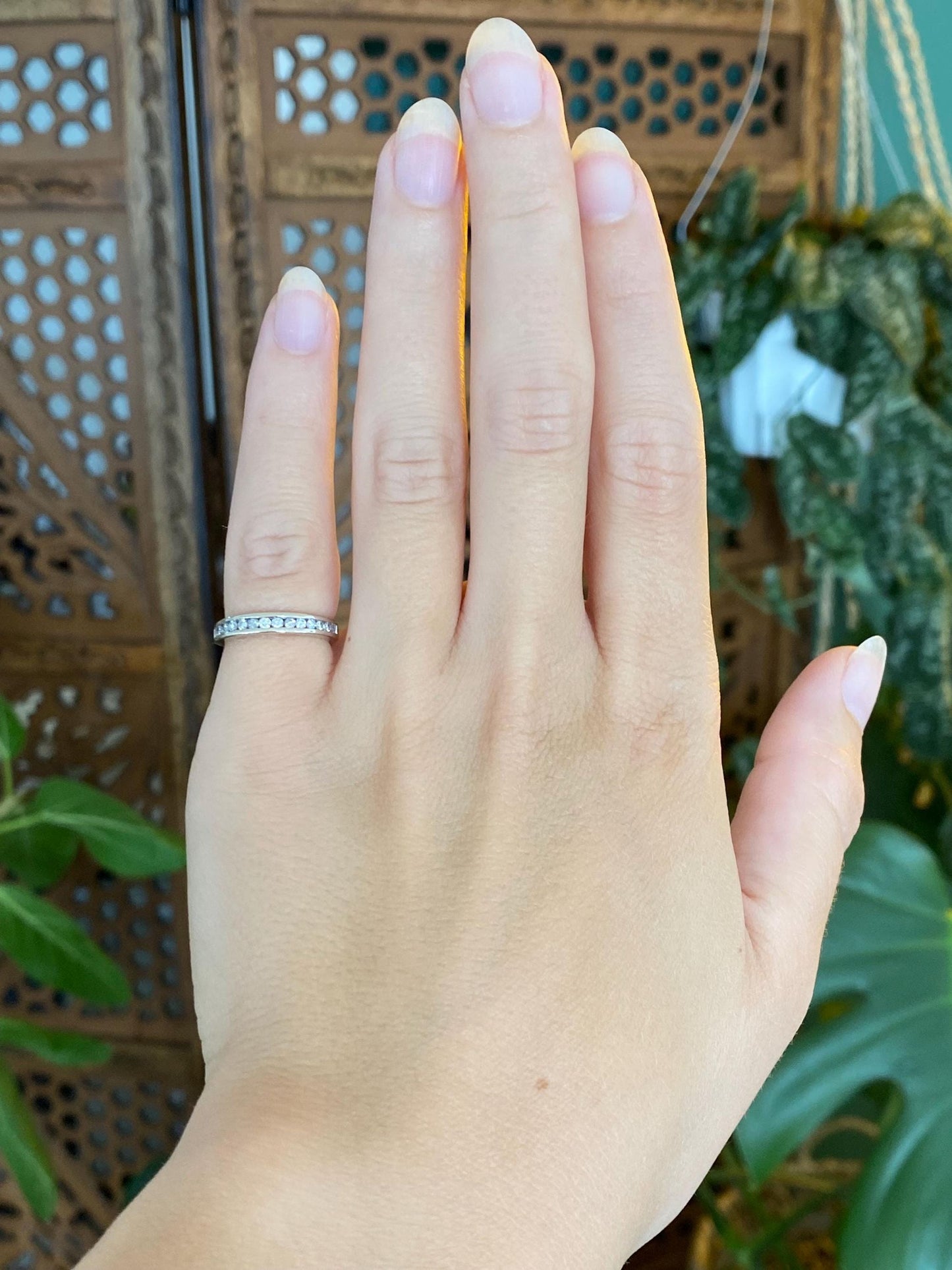 Vintage Solid 14k White Gold Diamond Ring Band - Size 3.25