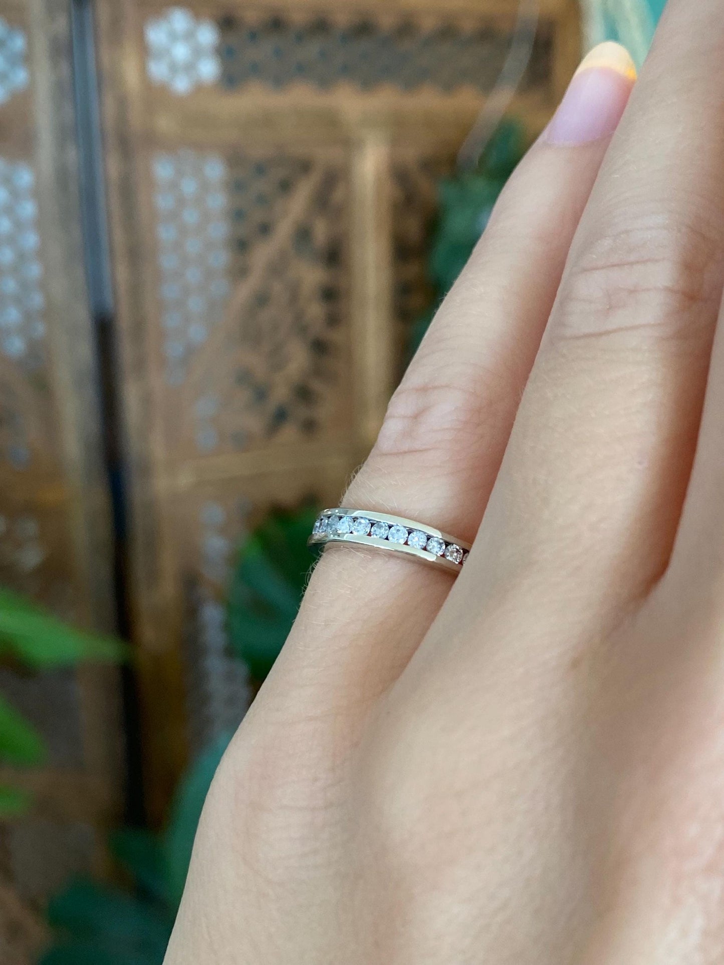 Vintage Solid 14k White Gold Diamond Ring Band - Size 3.25