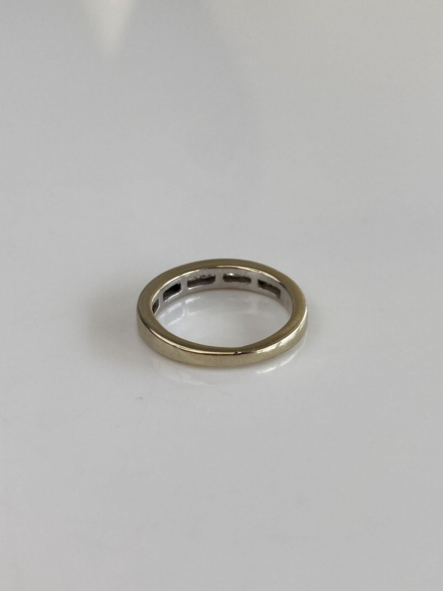 Vintage Solid 14k White Gold Diamond Ring Band - Size 3.25