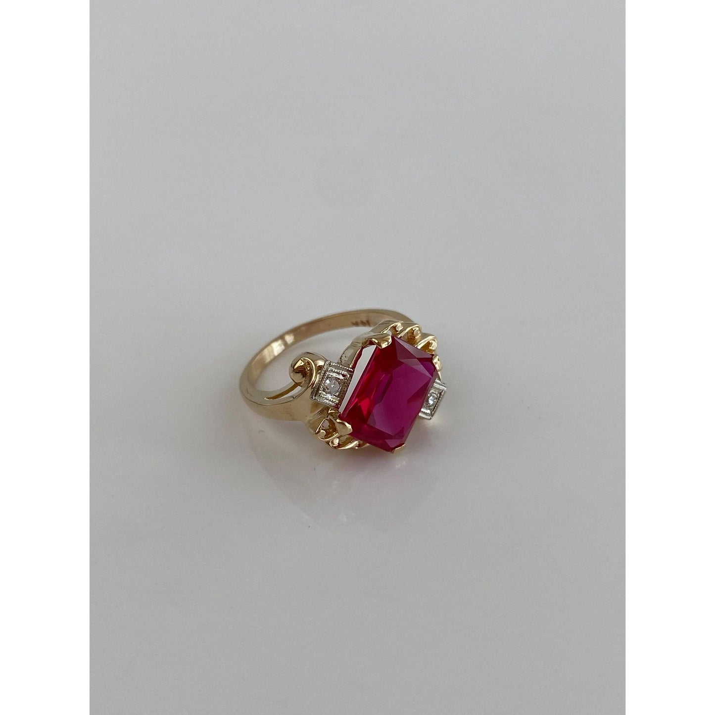 Vintage Solid 14k Yellow Gold Pink & Clear Sapphire Ring - Size 6