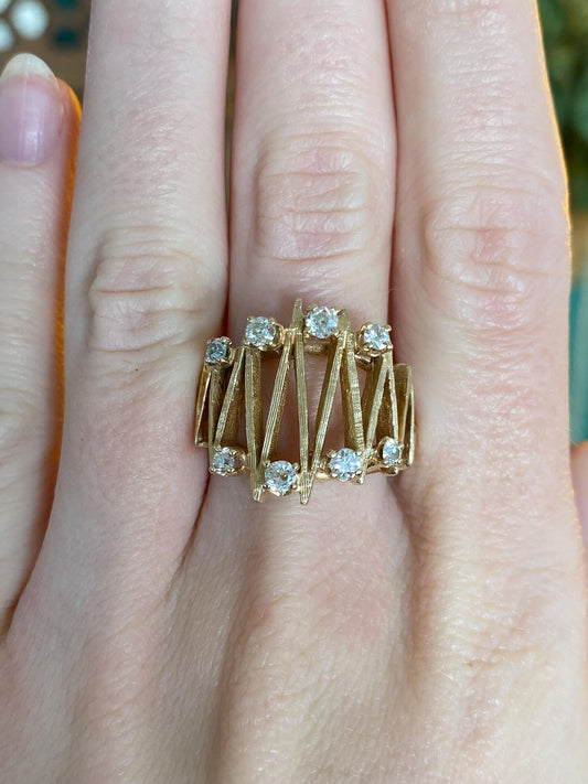 Vintage Solid 14k Yellow Gold Diamond Zig Zag Open Work Ring - Size 9