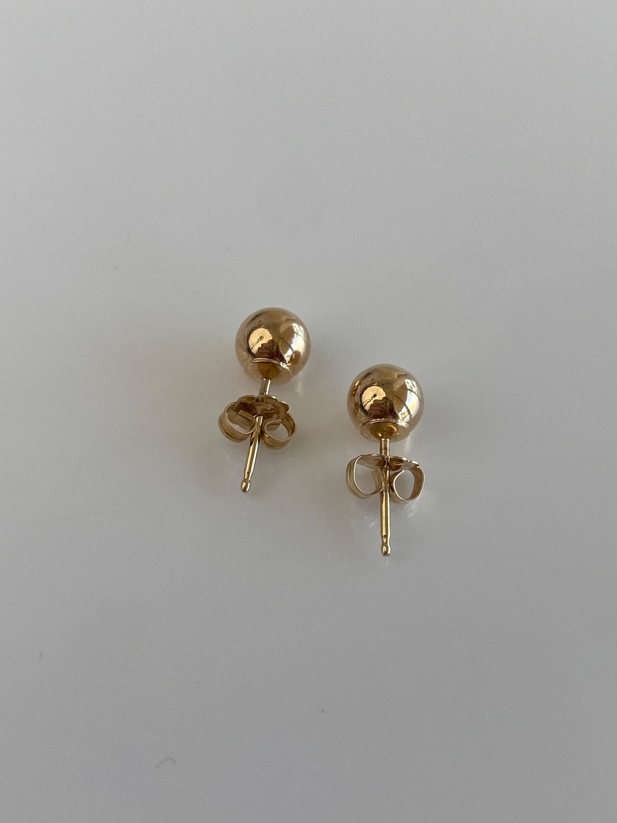 Vintage 14k Yellow Gold Ball Stud Earrings