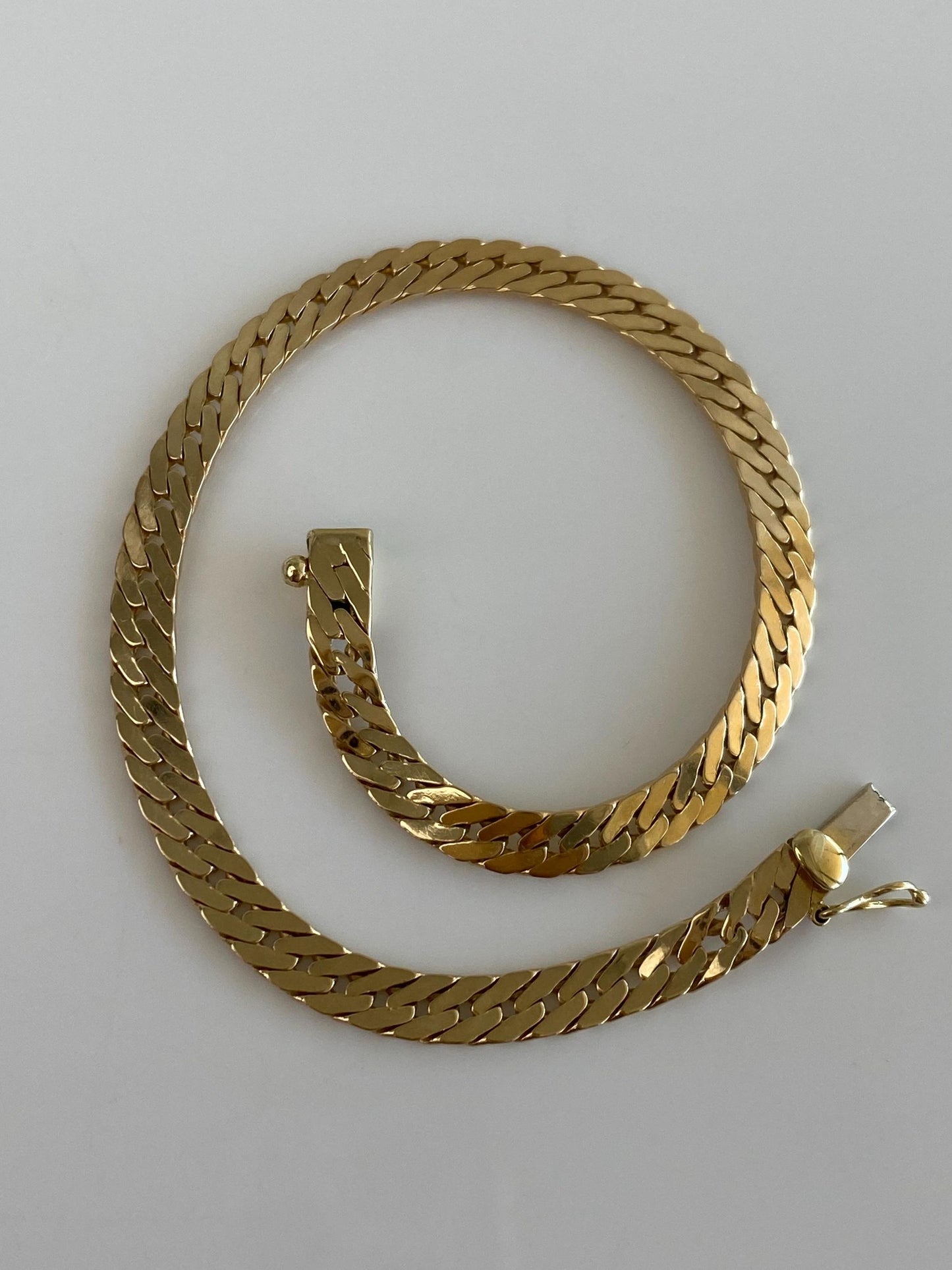 Vintage Solid 14k Yellow Gold Chunky Flat Curb Chain Bracelet - 7 Inches