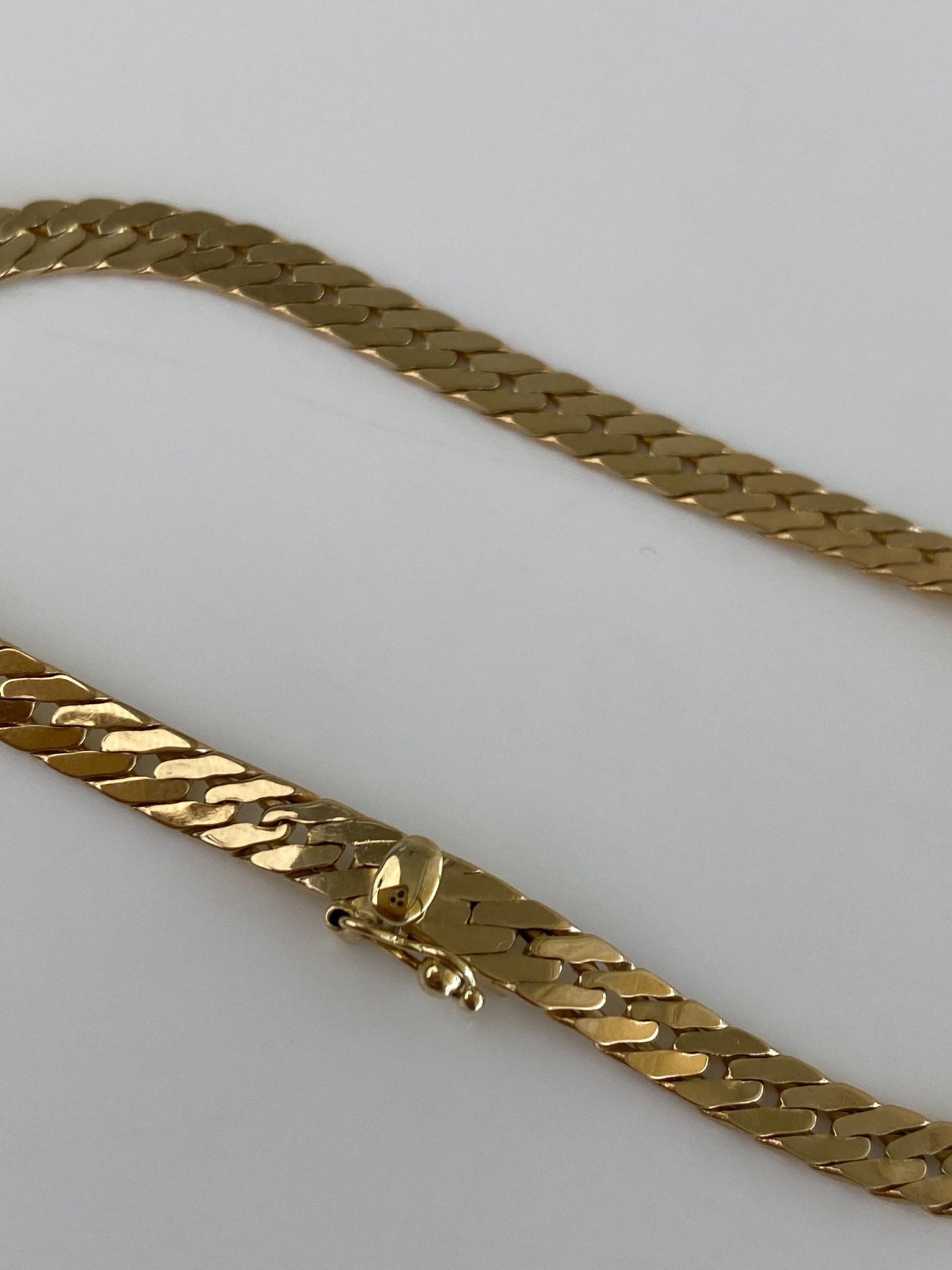 Vintage Solid 14k Yellow Gold Chunky Flat Curb Chain Bracelet - 7 Inches