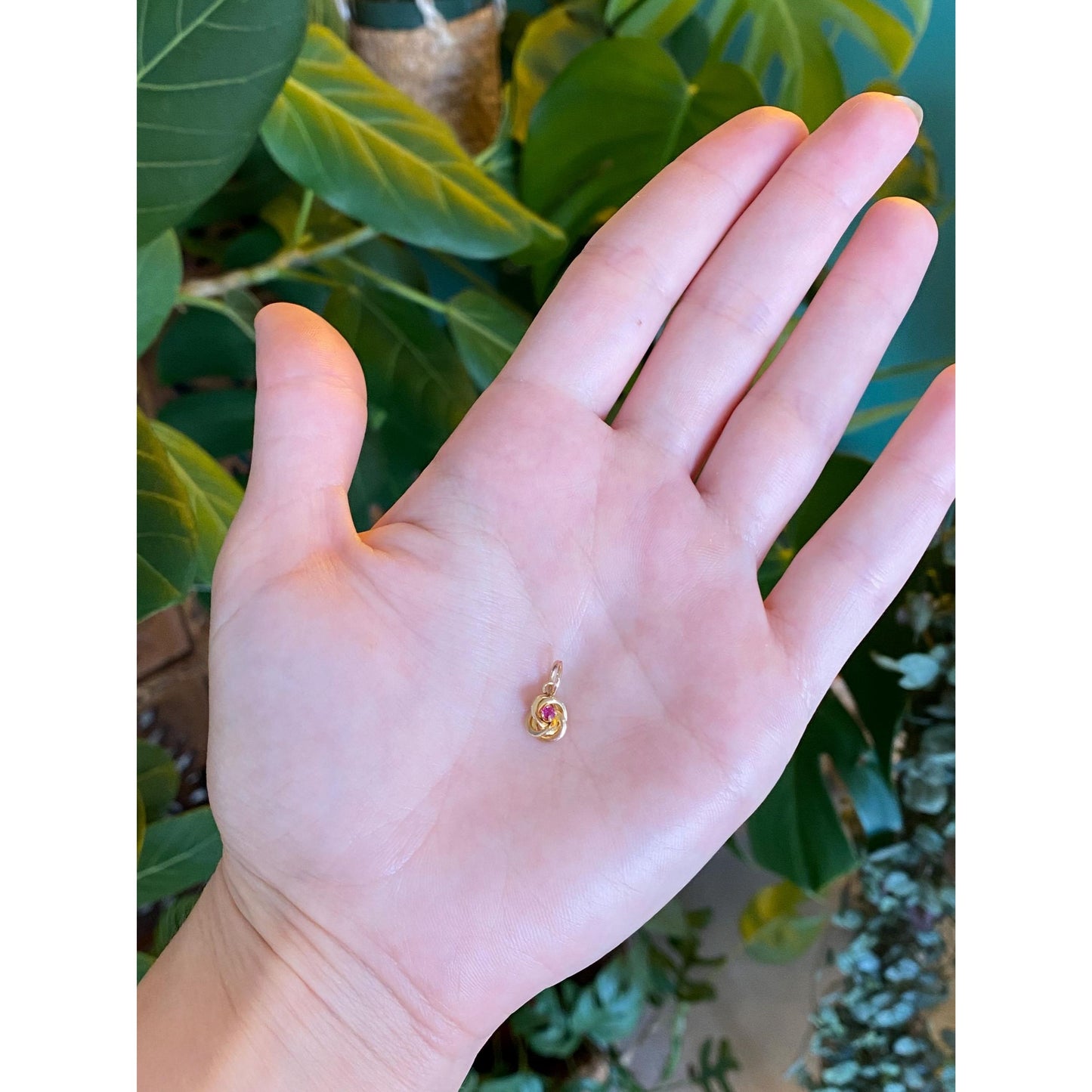 Vintage Solid 10k Yellow Gold Pink Sapphire Knot Charm