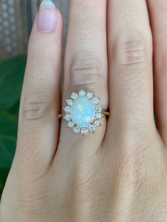 Vintage Solid 14k Yellow Gold Diamond Halo Opal Ring - Size 6