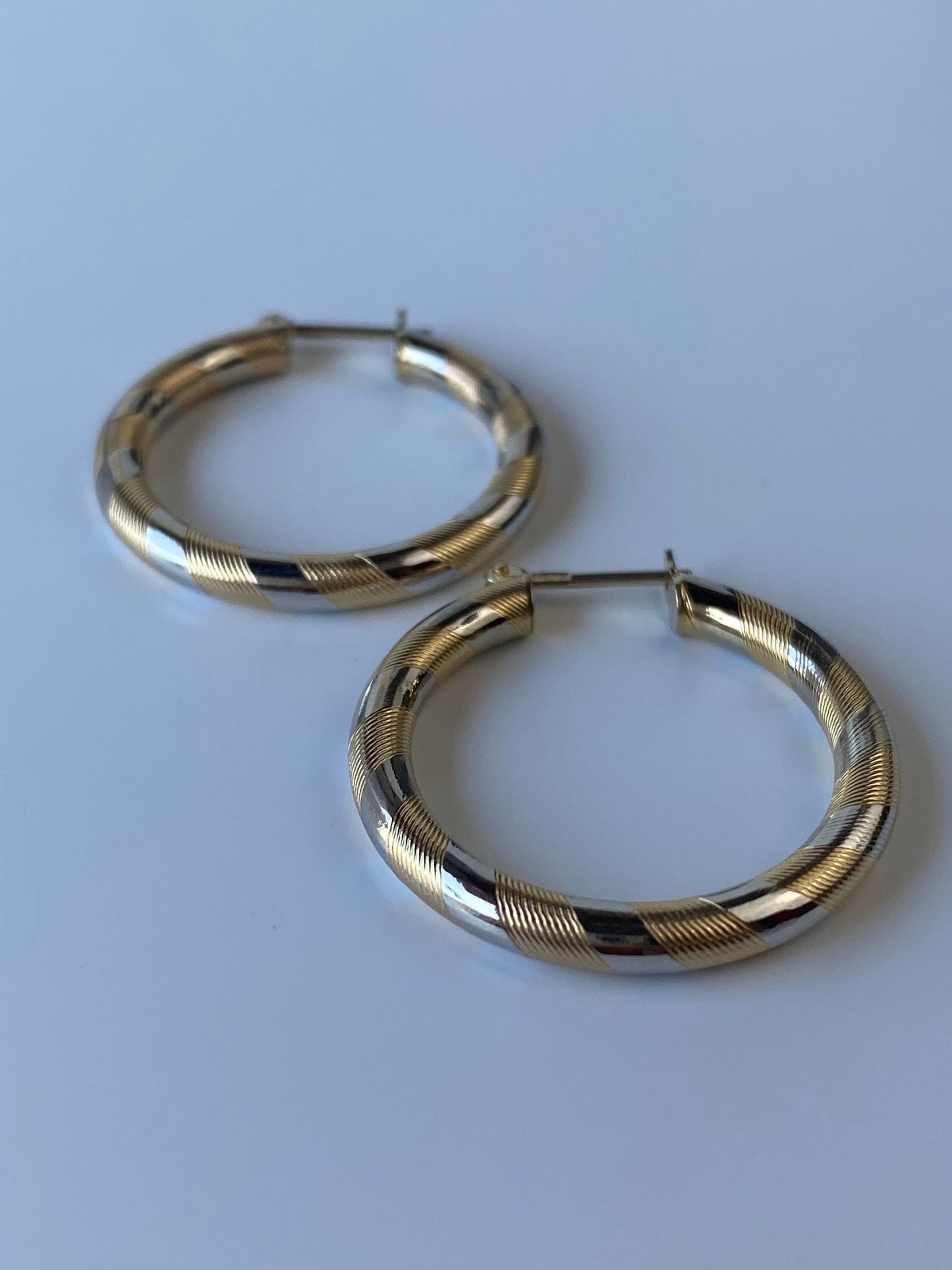 Vintage Solid 14k White & Yellow Gold Striped Hoop Earrings