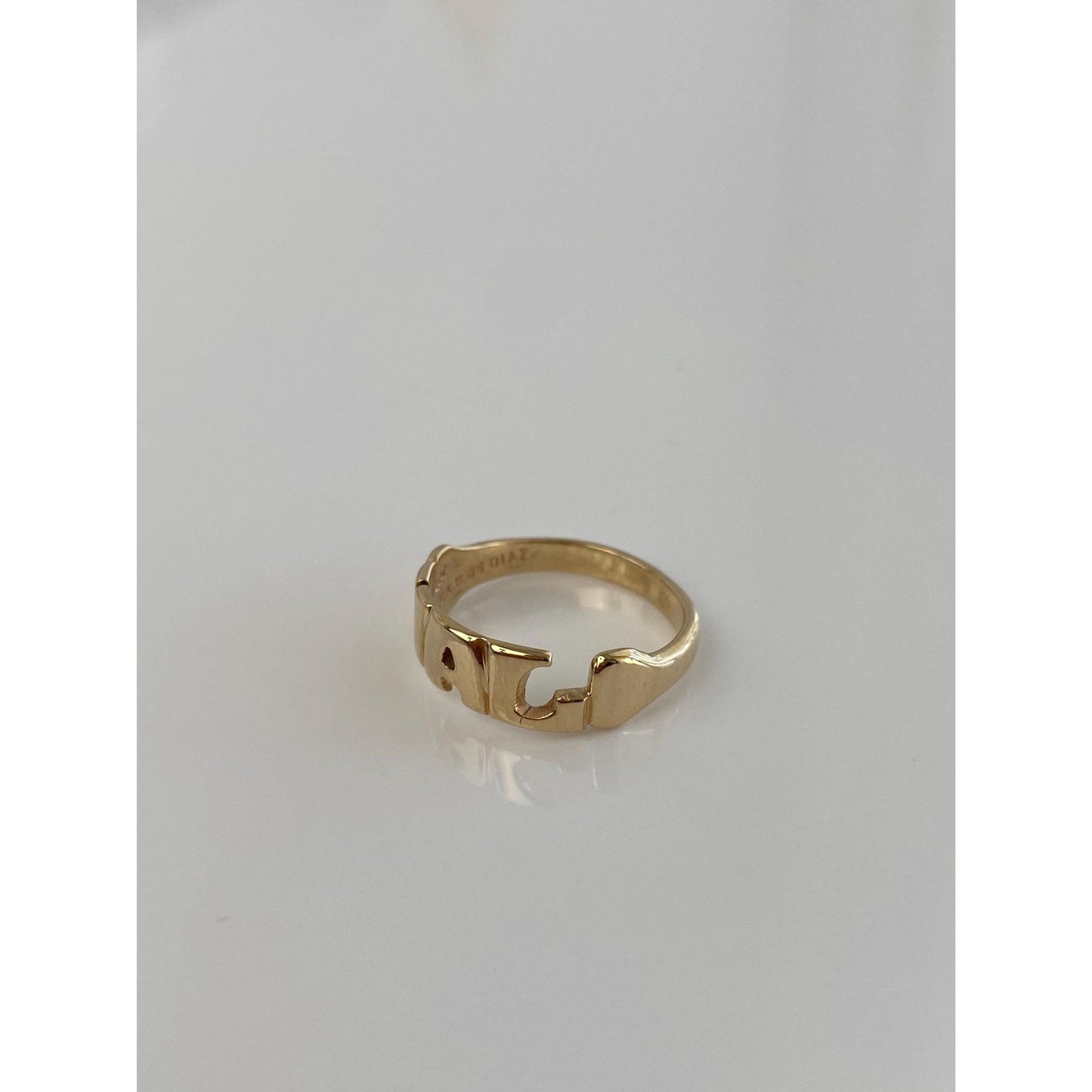 Vintage Solid 14k Yellow Gold VAL Ring - Size 5.25