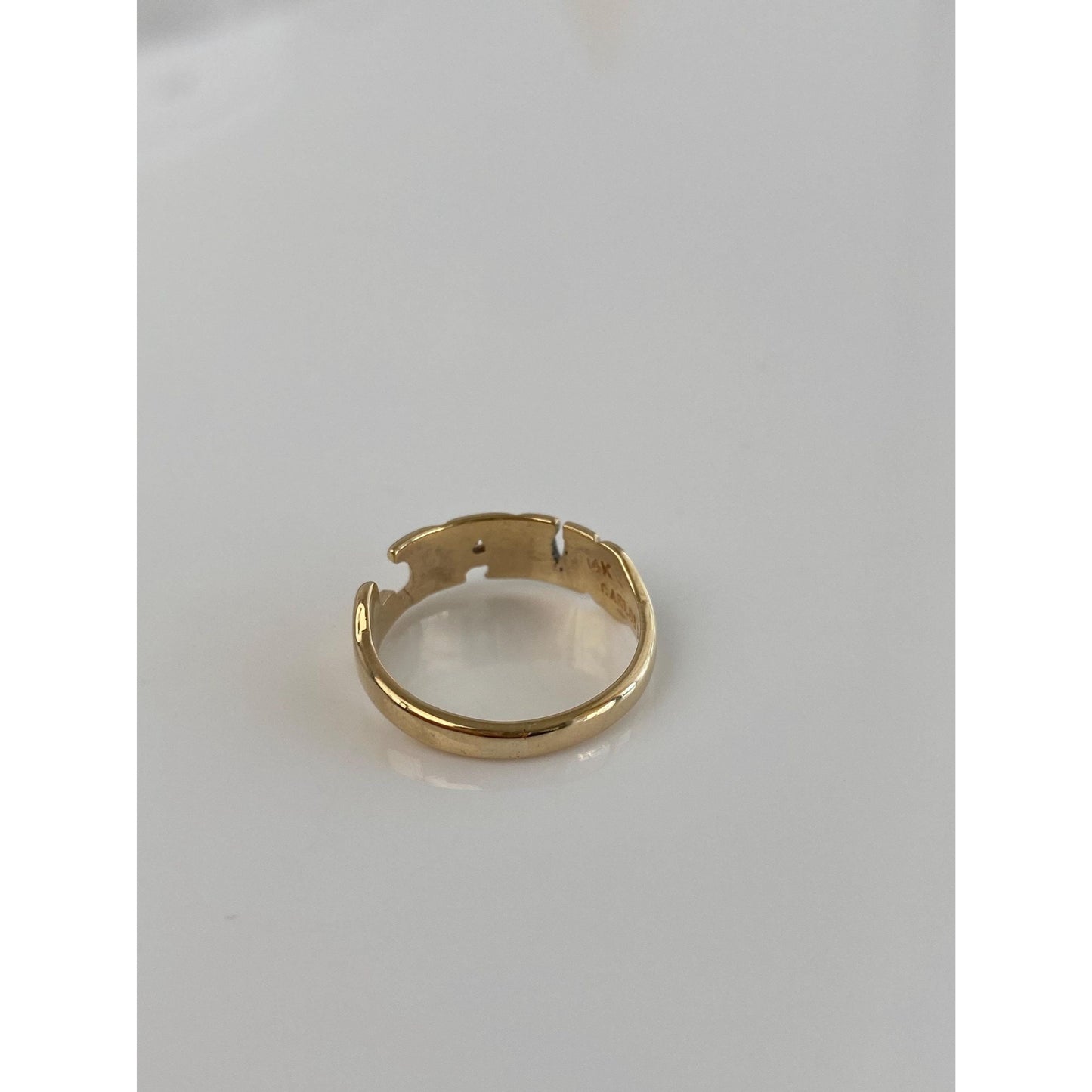 Vintage Solid 14k Yellow Gold VAL Ring - Size 5.25