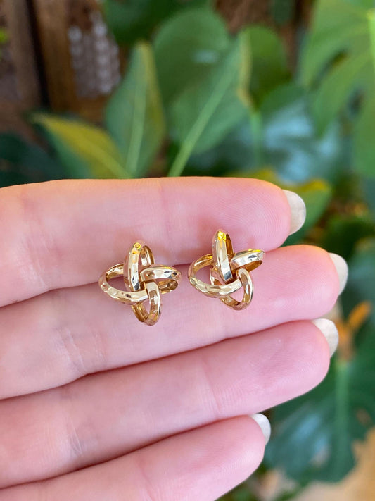 Vintage 14k Yellow Gold Diamond Cut Knot Stud Earrings