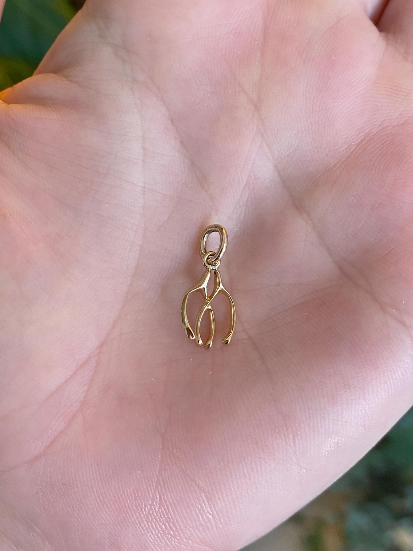 Vintage Solid 14k Yellow Gold Double Wishbone Charm