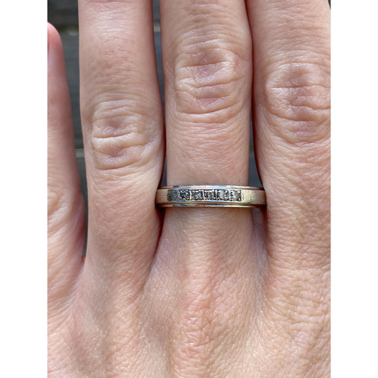 Vintage Solid 10k White Gold Clear Sapphire Ring Band - Size 10.5