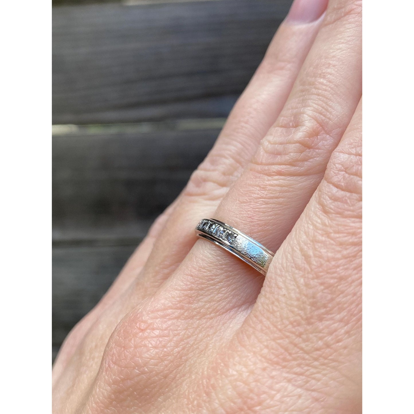 Vintage Solid 10k White Gold Clear Sapphire Ring Band - Size 10.5