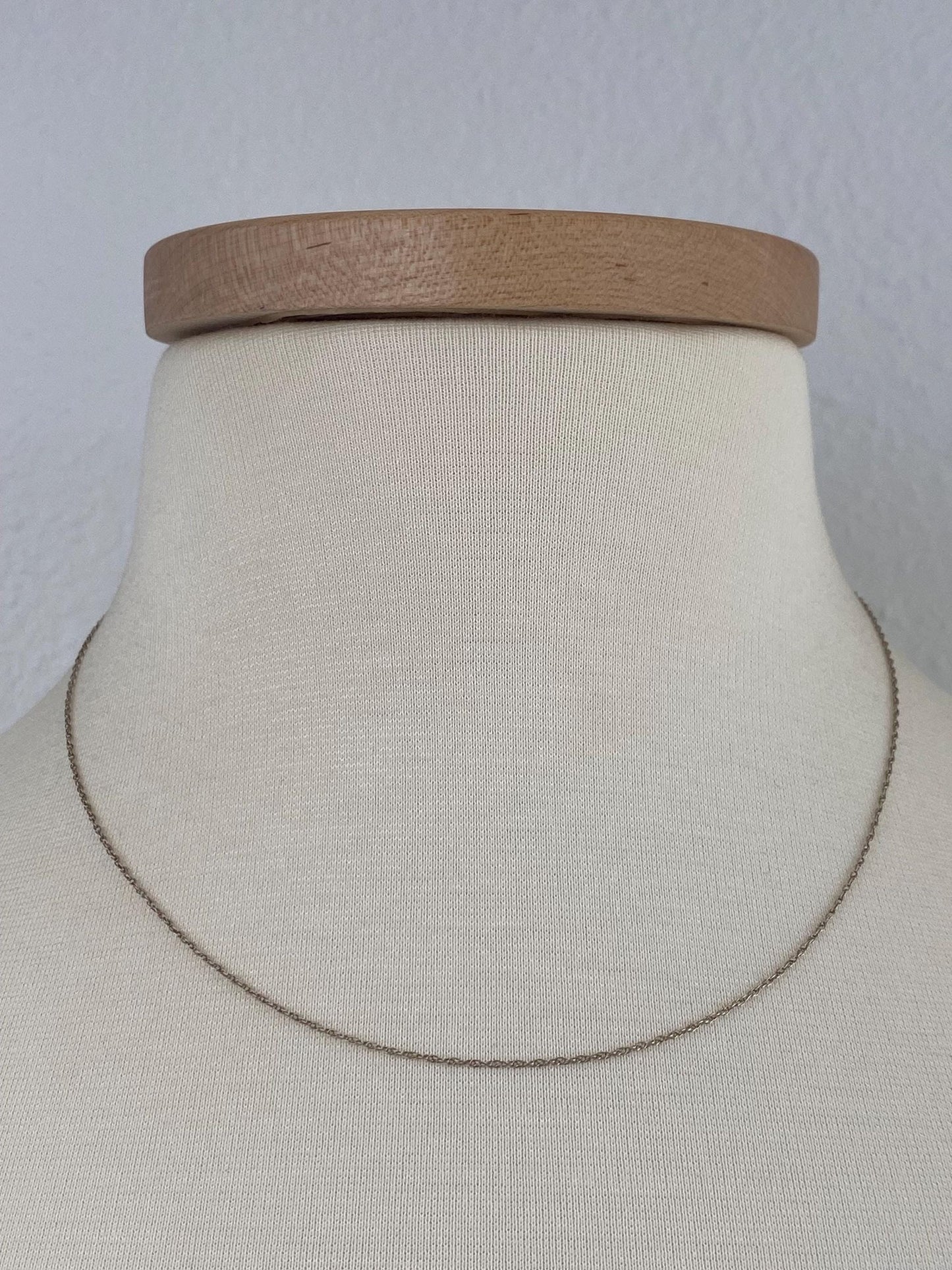 Vintage Solid 14k White Gold Dainty Chain Necklace - 17.5 inches