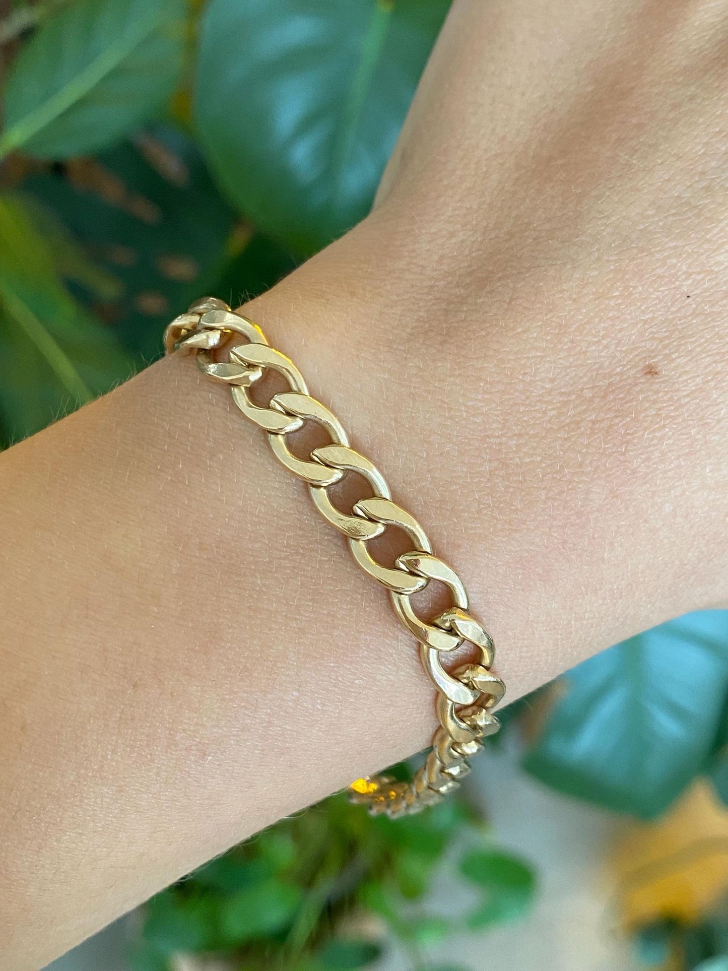 Vintage Solid 14k Yellow Gold Chunky Curb Chain Bracelet - 7.5 Inches