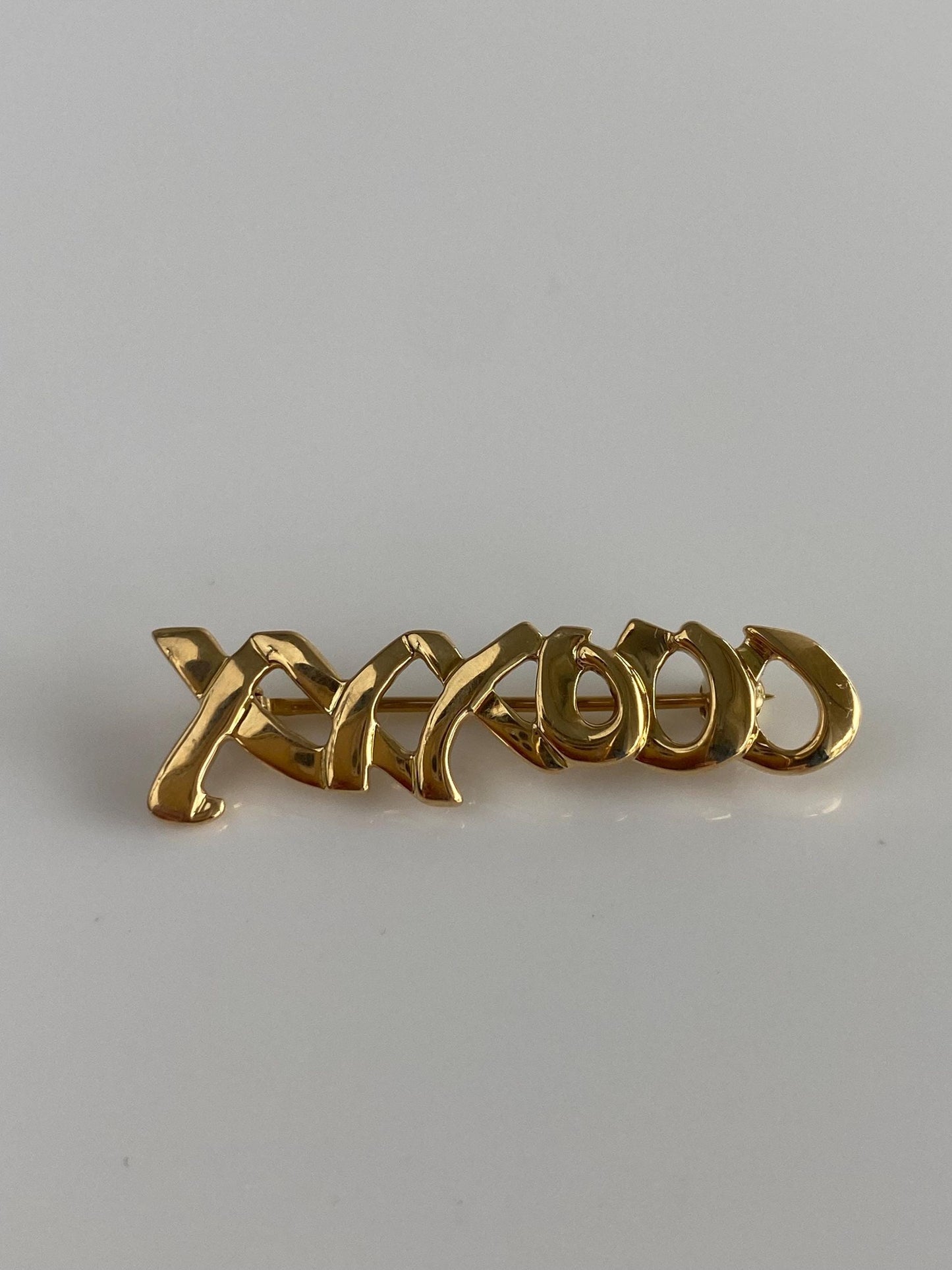 Tiffany & Co. Paloma Picasso Solid 18k Yellow Gold XXXOOO Brooch Pin