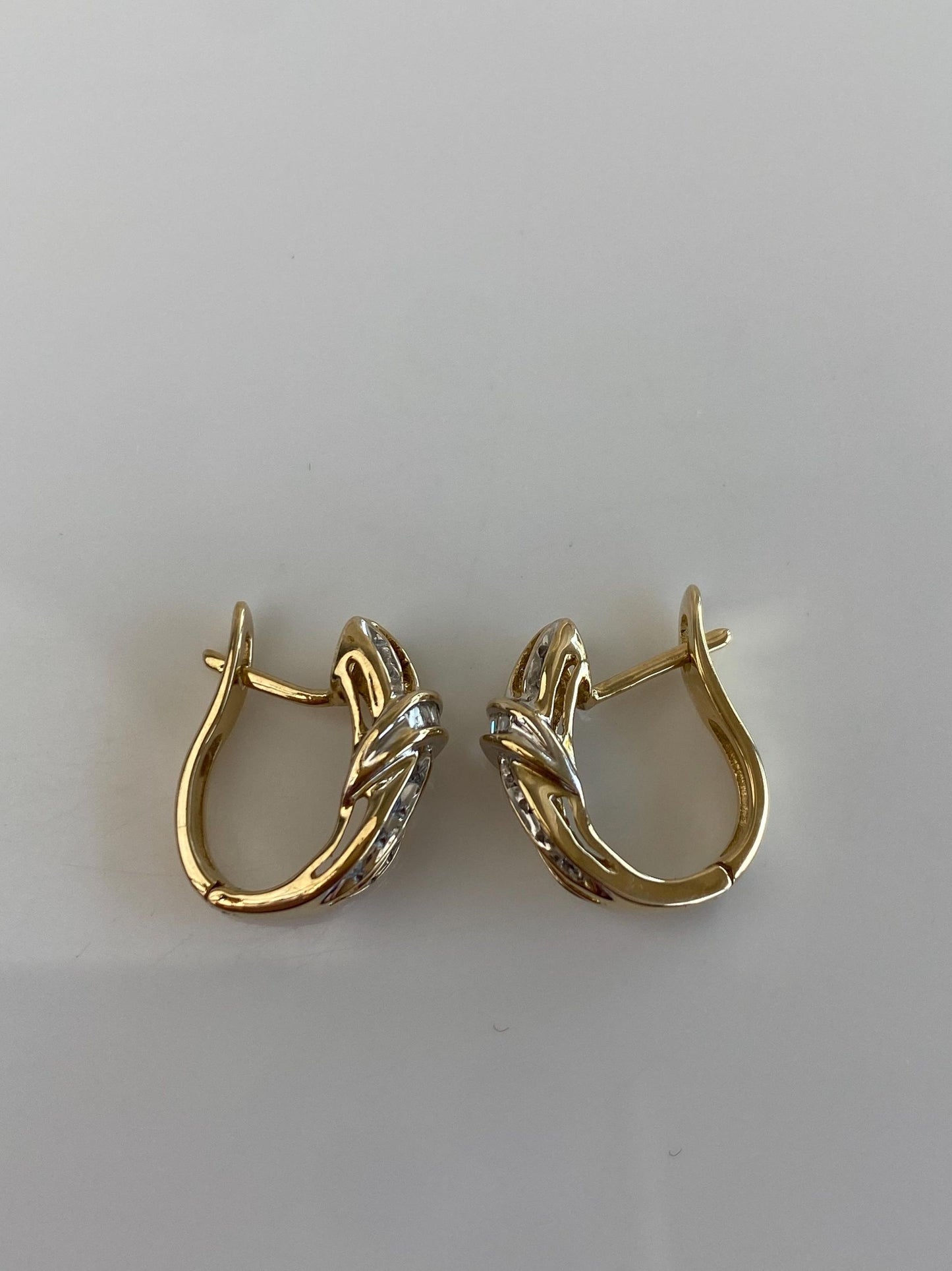 Vintage Solid 14k Yellow Gold Diamond Twist Drop Earrings