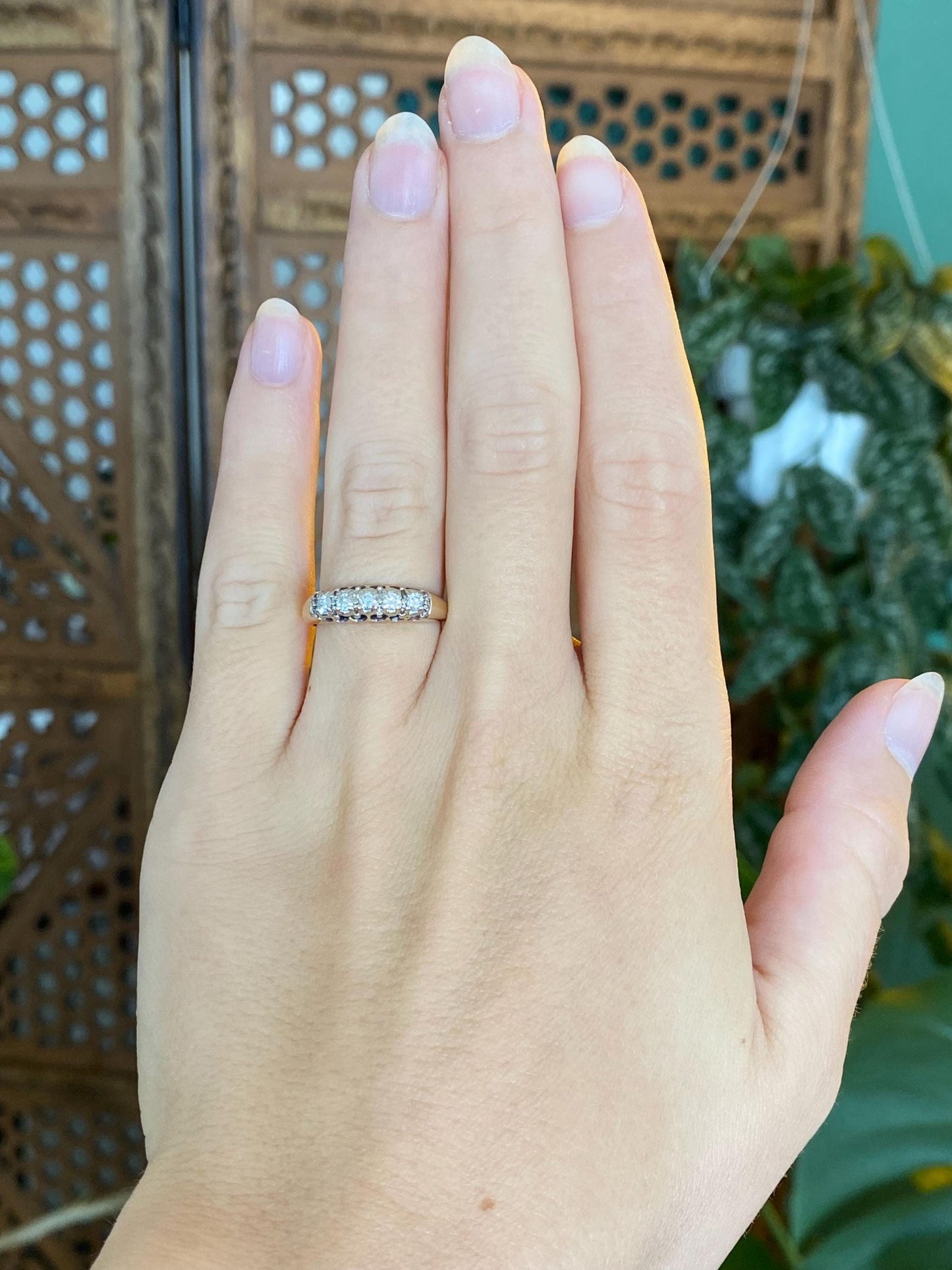 Vintage Solid 14k White & Yellow Gold Diamond Ring Band - Size 5.75