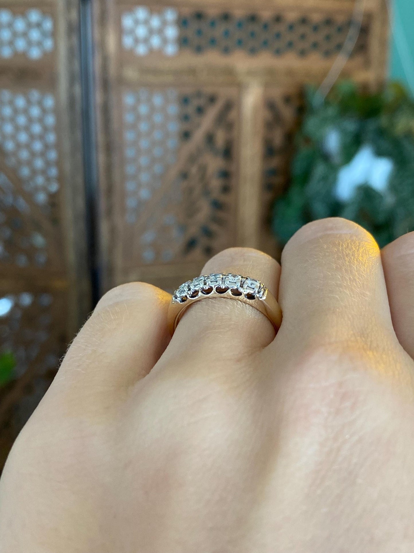 Vintage Solid 14k White & Yellow Gold Diamond Ring Band - Size 5.75