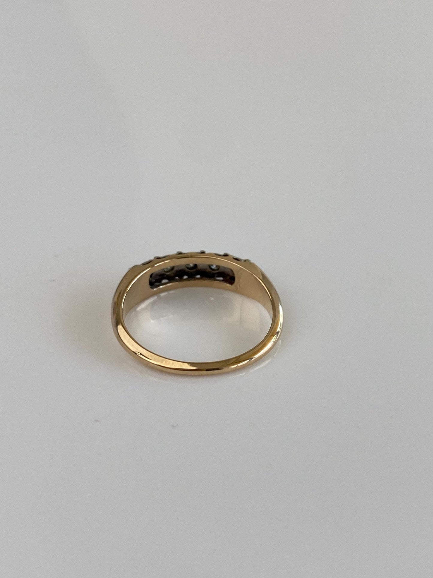 Vintage Solid 14k White & Yellow Gold Diamond Ring Band - Size 5.75