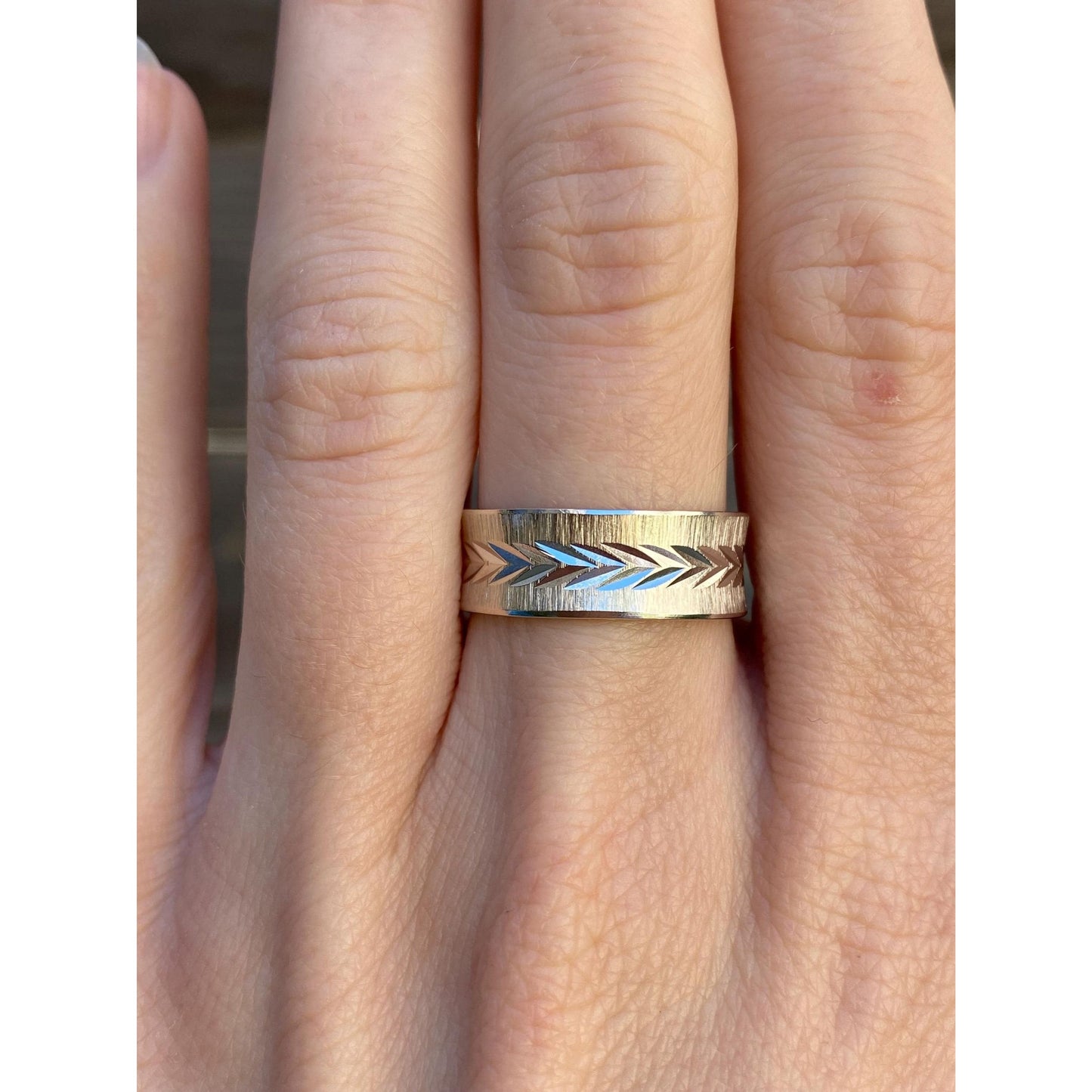 Vintage Solid 14k White Gold Diamond Cut Ring Band - Size 7.5